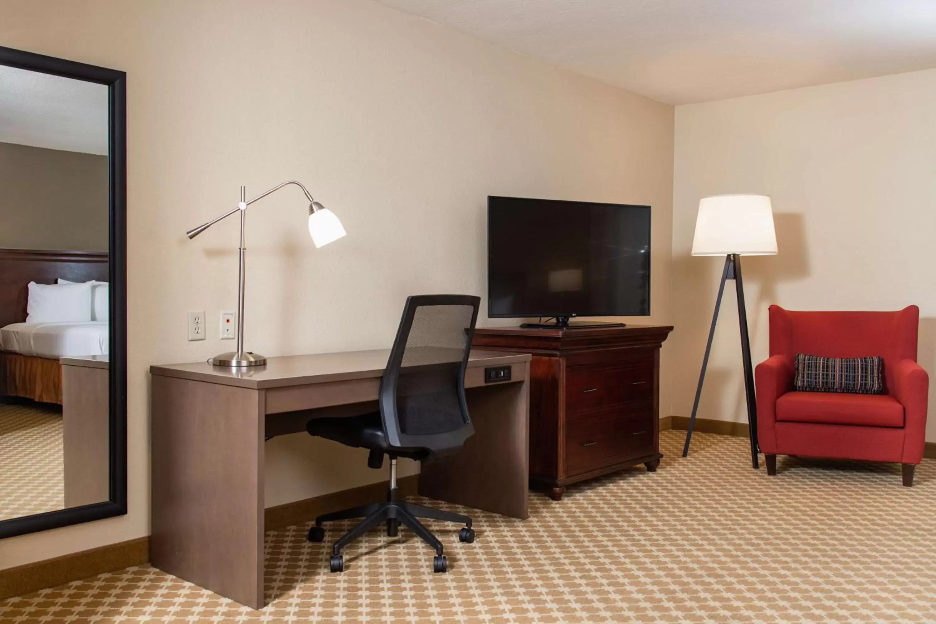 Other, TV/Entertainment Center in Country Inn & Suites by Radisson, Milwaukee West (Brookfield), WI