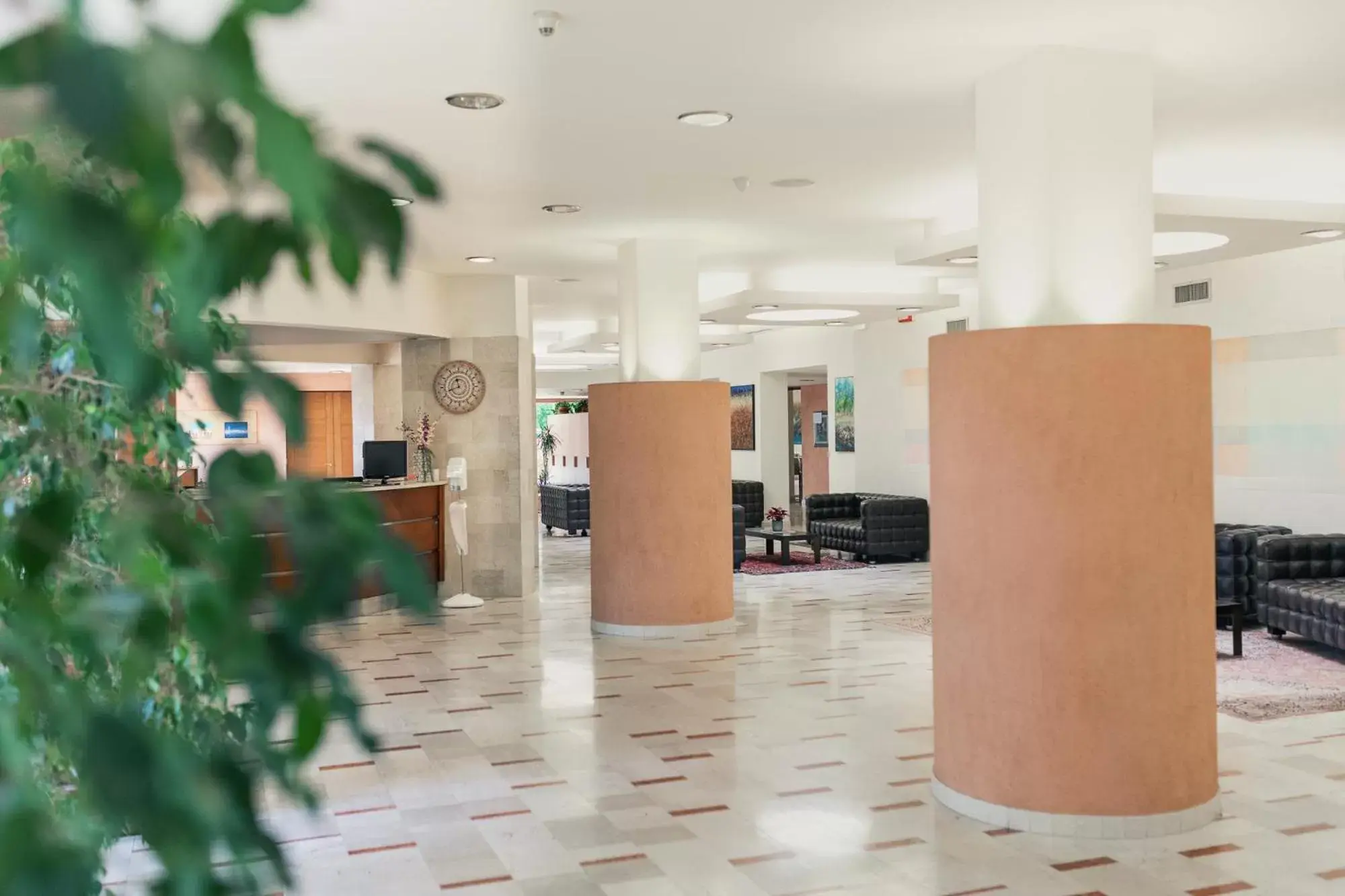 Lobby/Reception in Hotel Crystal