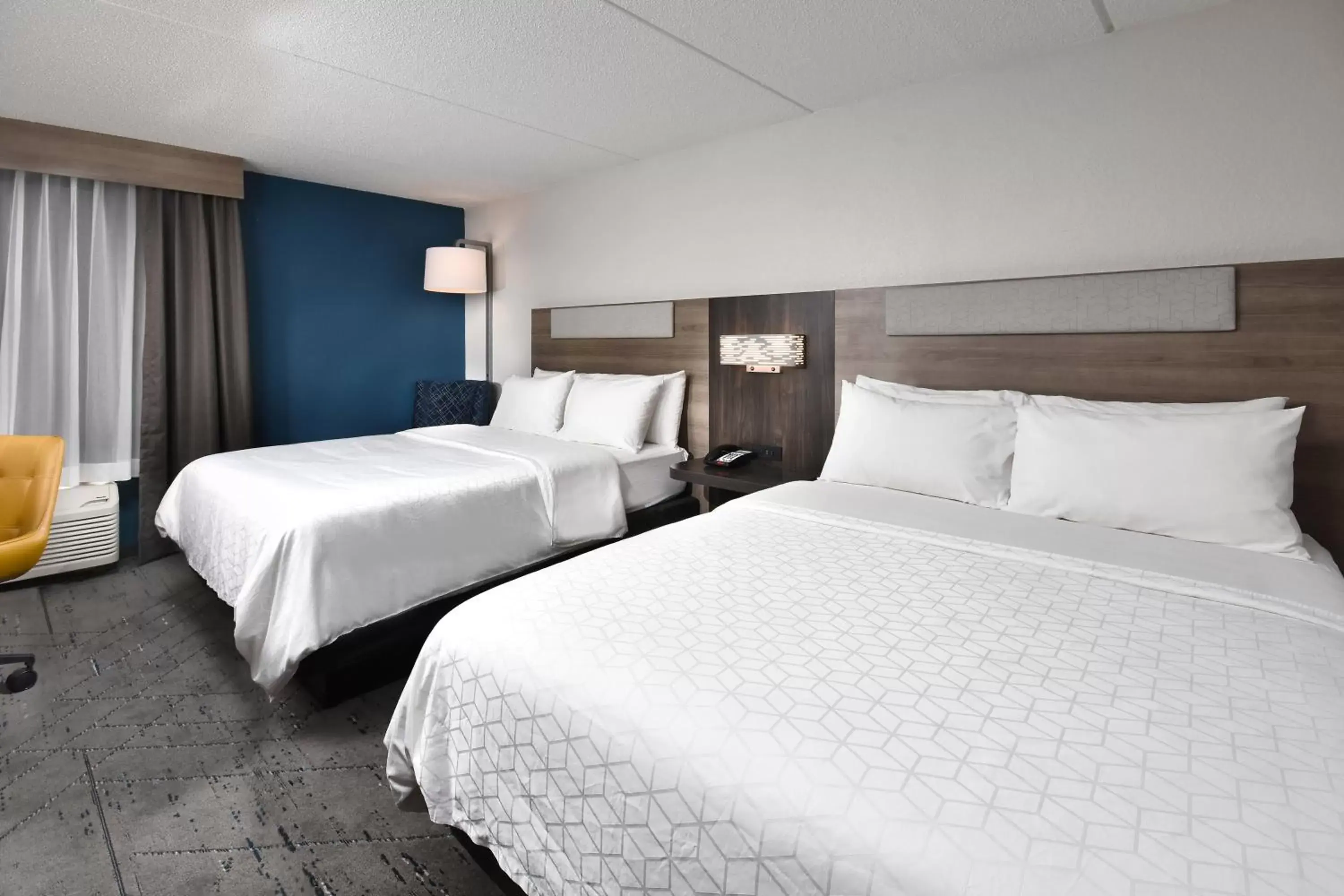 Photo of the whole room, Bed in Holiday Inn Express Richmond I-64 Short Pump Area, an IHG Hotel
