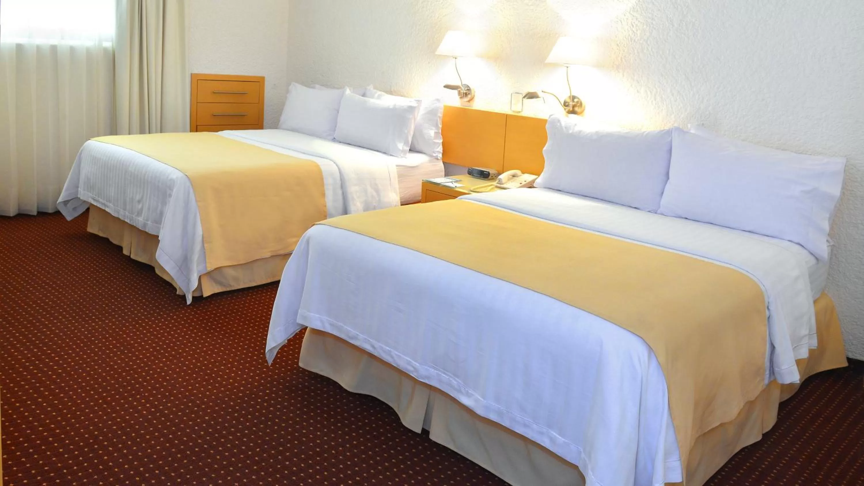 Photo of the whole room, Bed in Holiday Inn Morelia by IHG