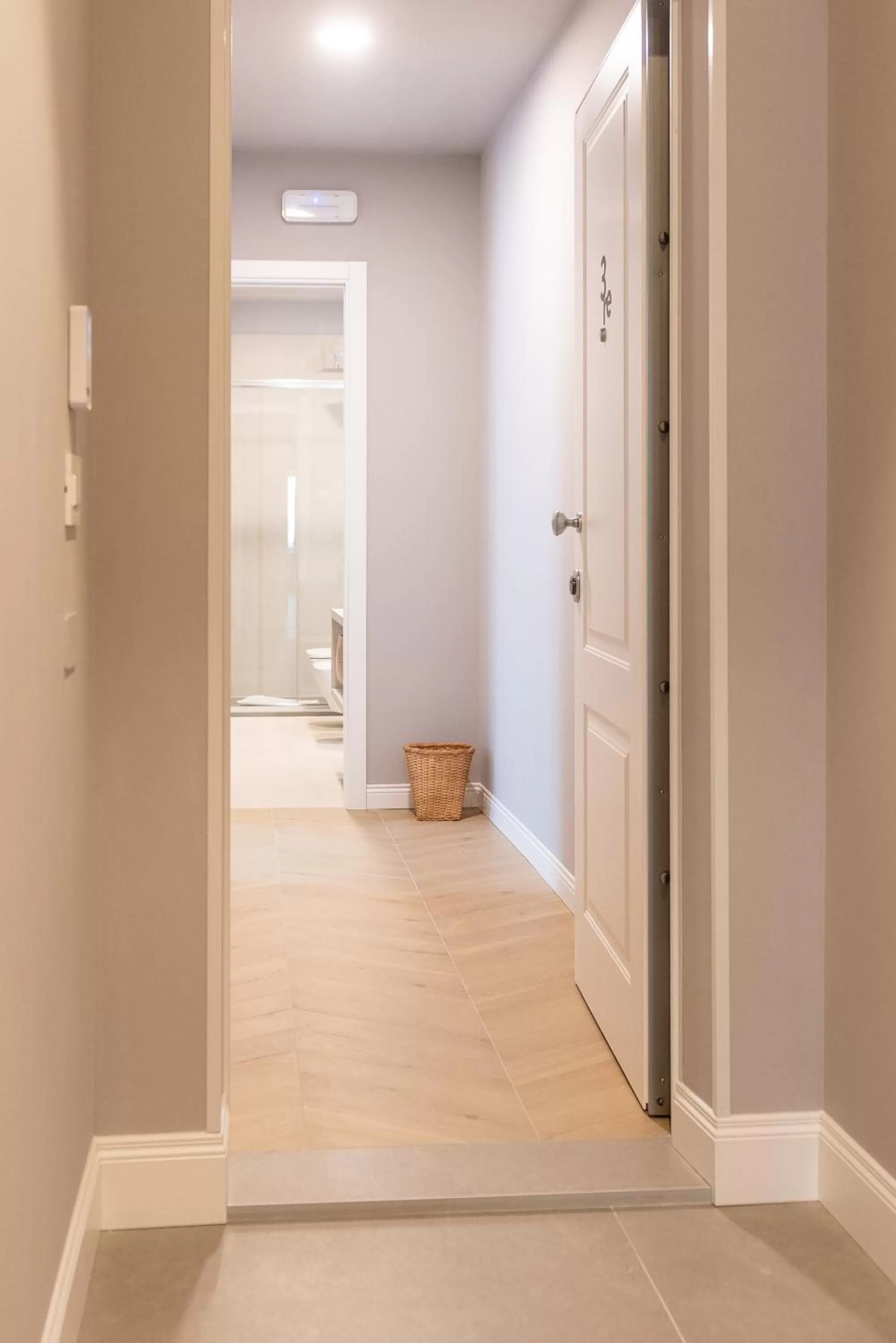 Bathroom in CASA Room Apartments Machiavelli 13