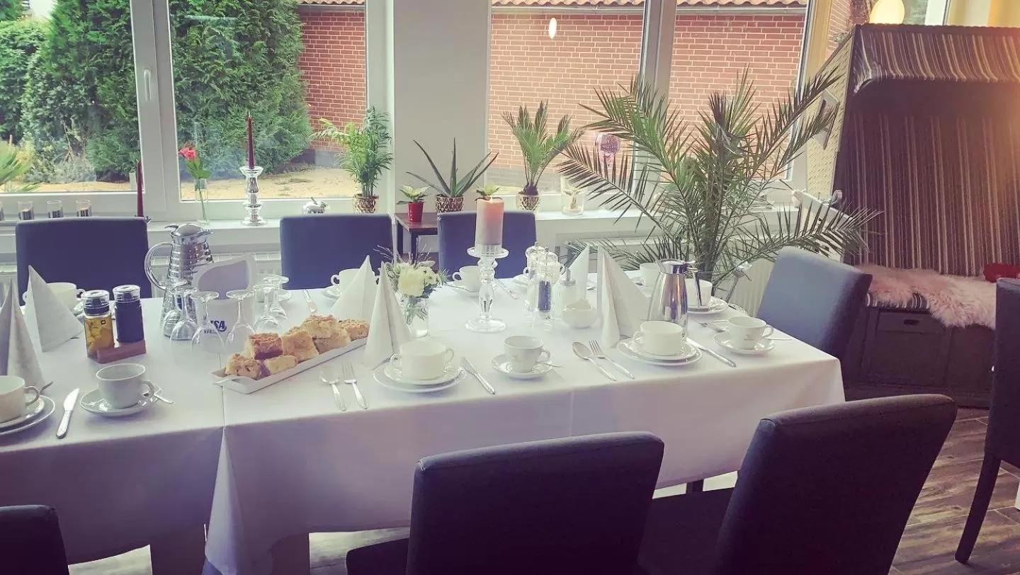 Restaurant/Places to Eat in Hotel & Restaurant Rosenhof