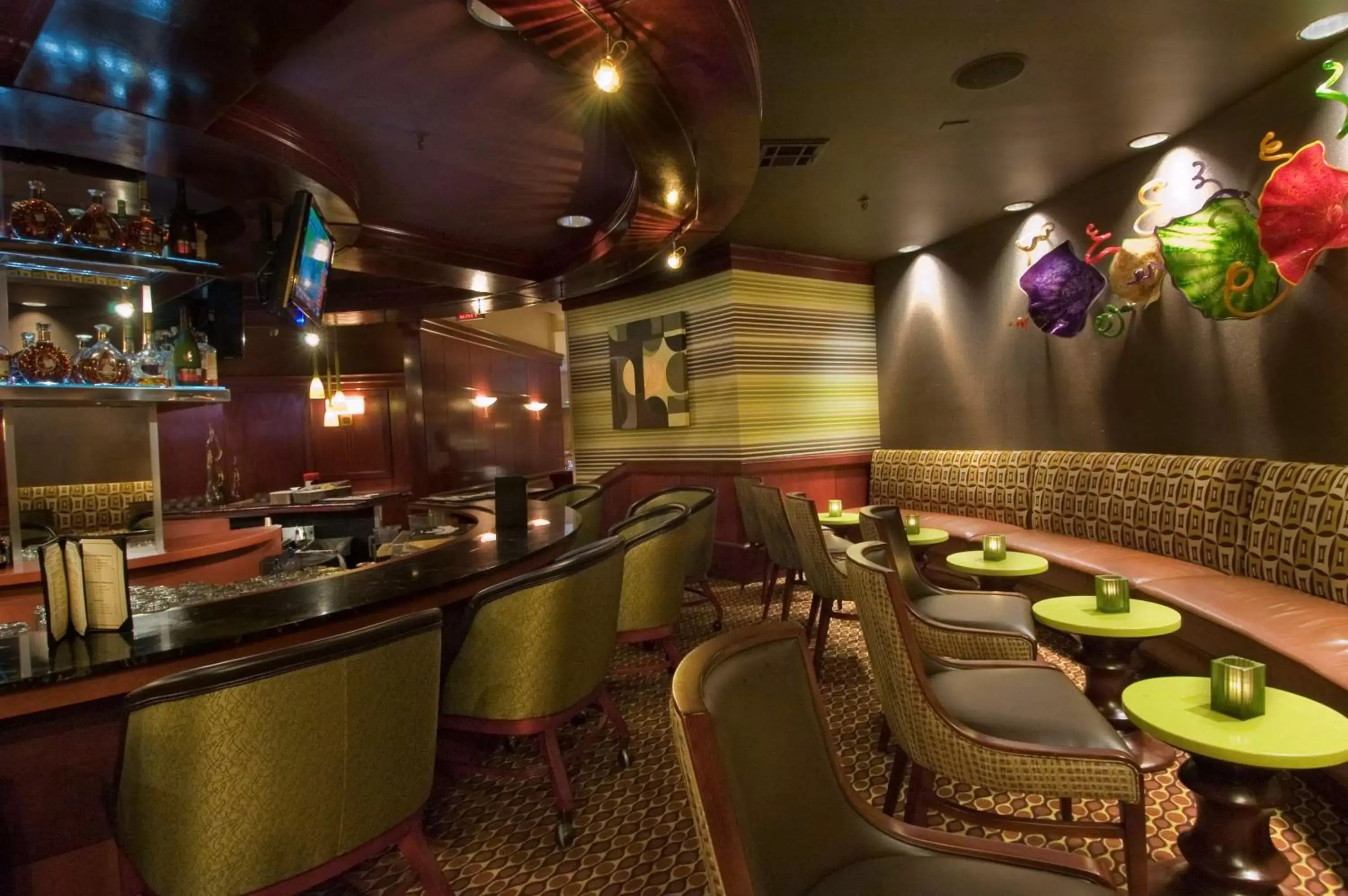 Restaurant/places to eat, Lounge/Bar in Hilton Galveston Island Resort