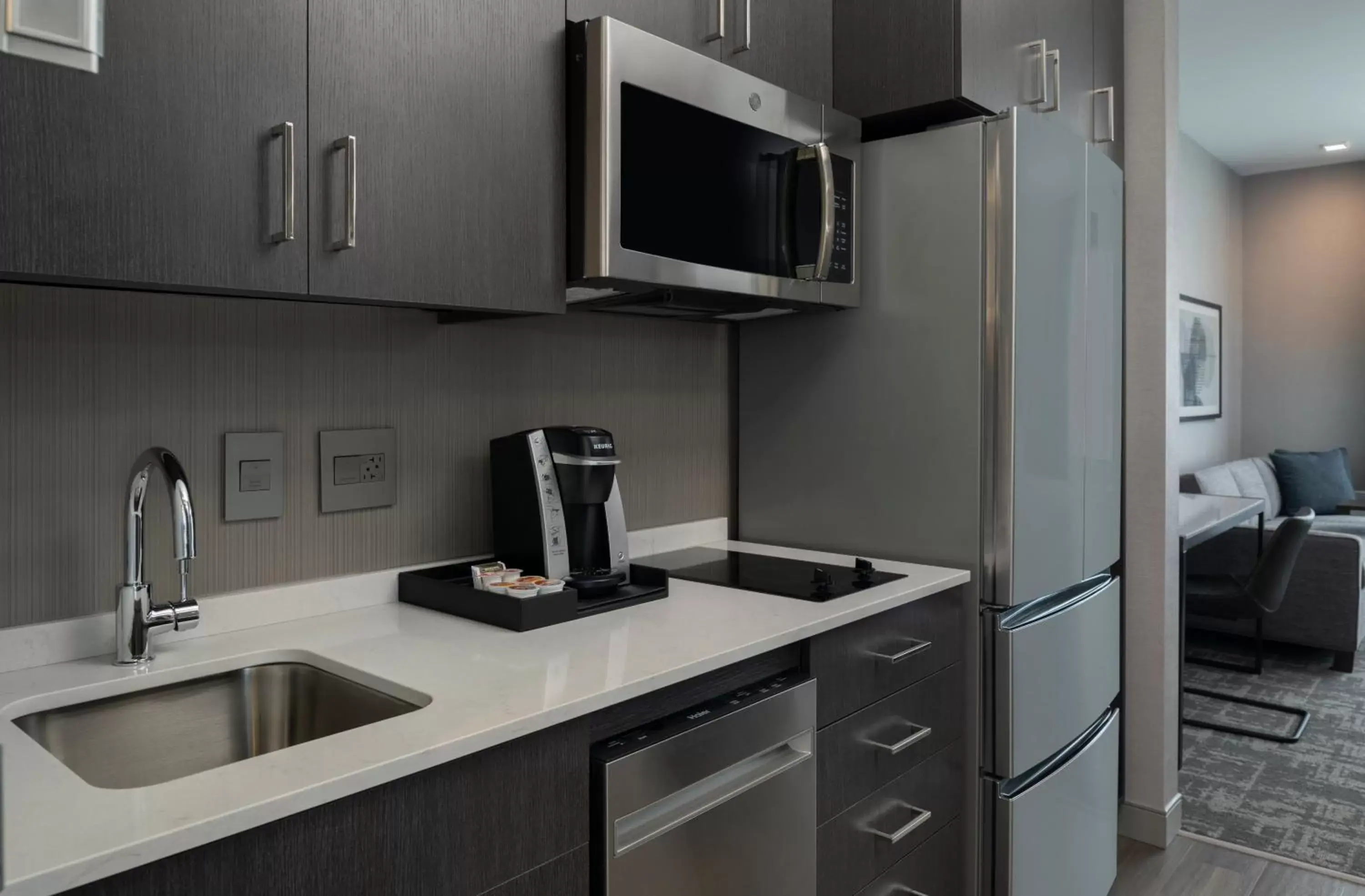 Bedroom, Kitchen/Kitchenette in Staybridge Suites - Boston Logan Airport - Revere, an IHG Hotel