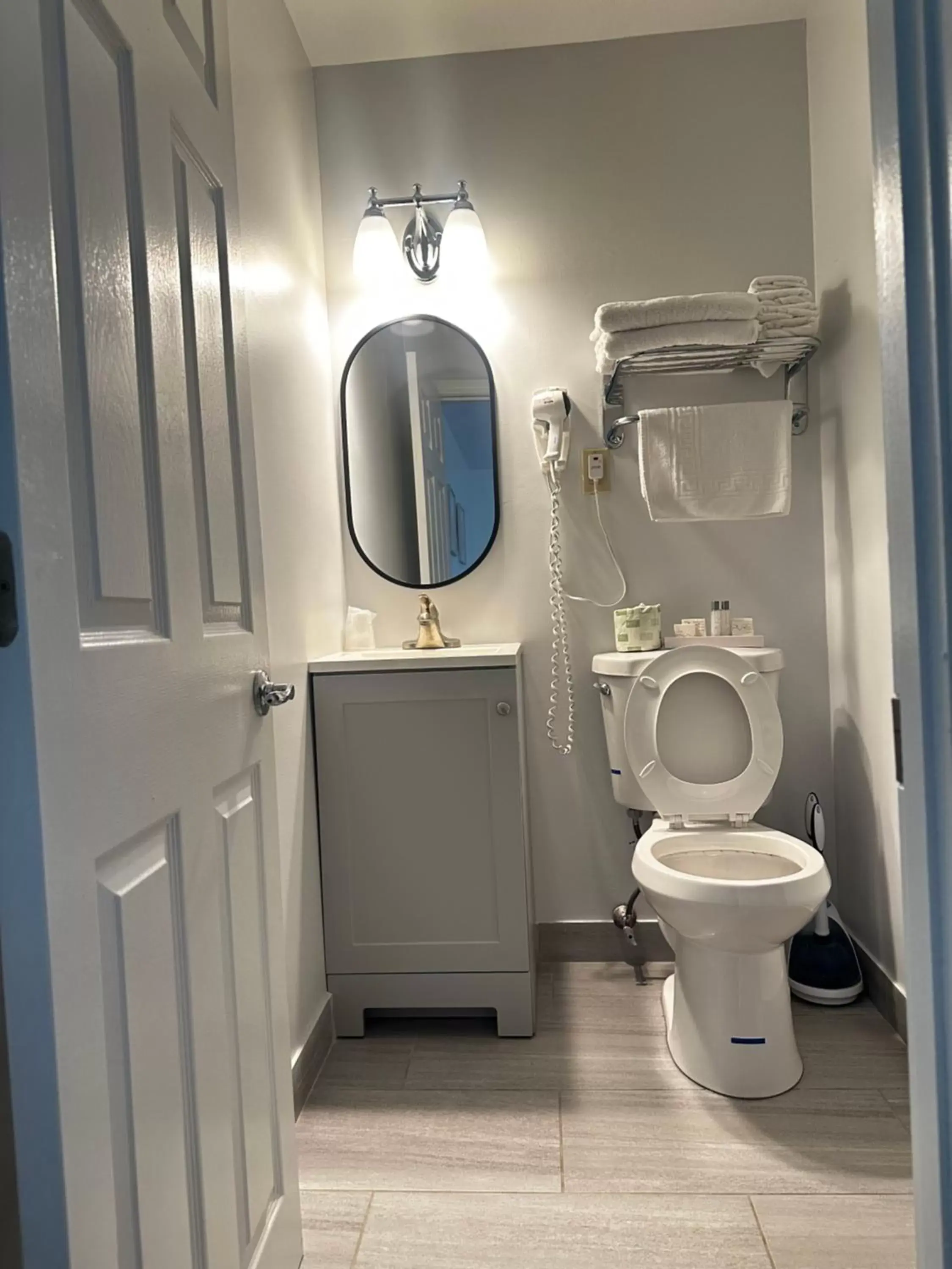 Toilet, Bathroom in Blue Spruce Inn & Townhouses