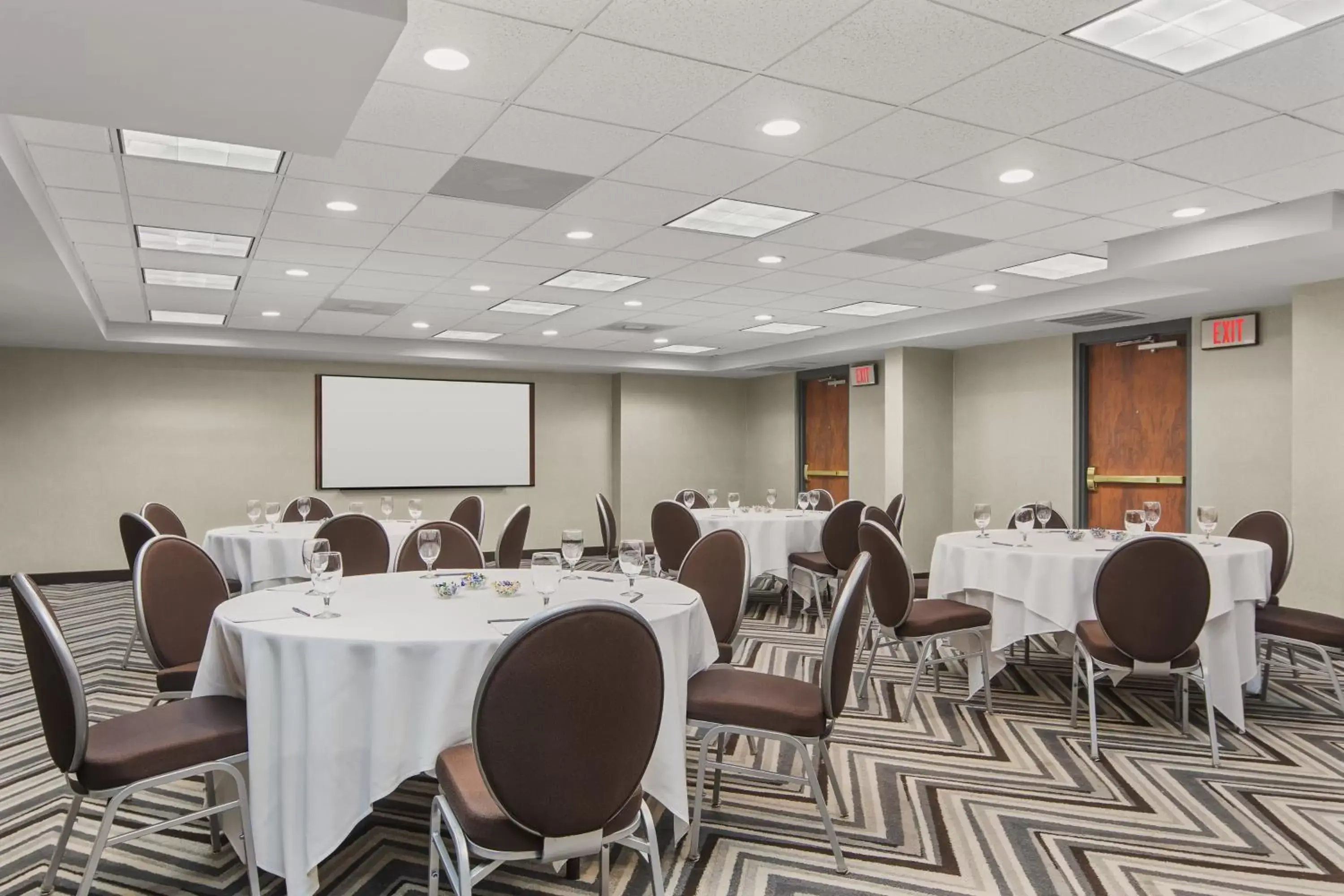 Meeting/conference room in Crowne Plaza Greenville, an IHG Hotel