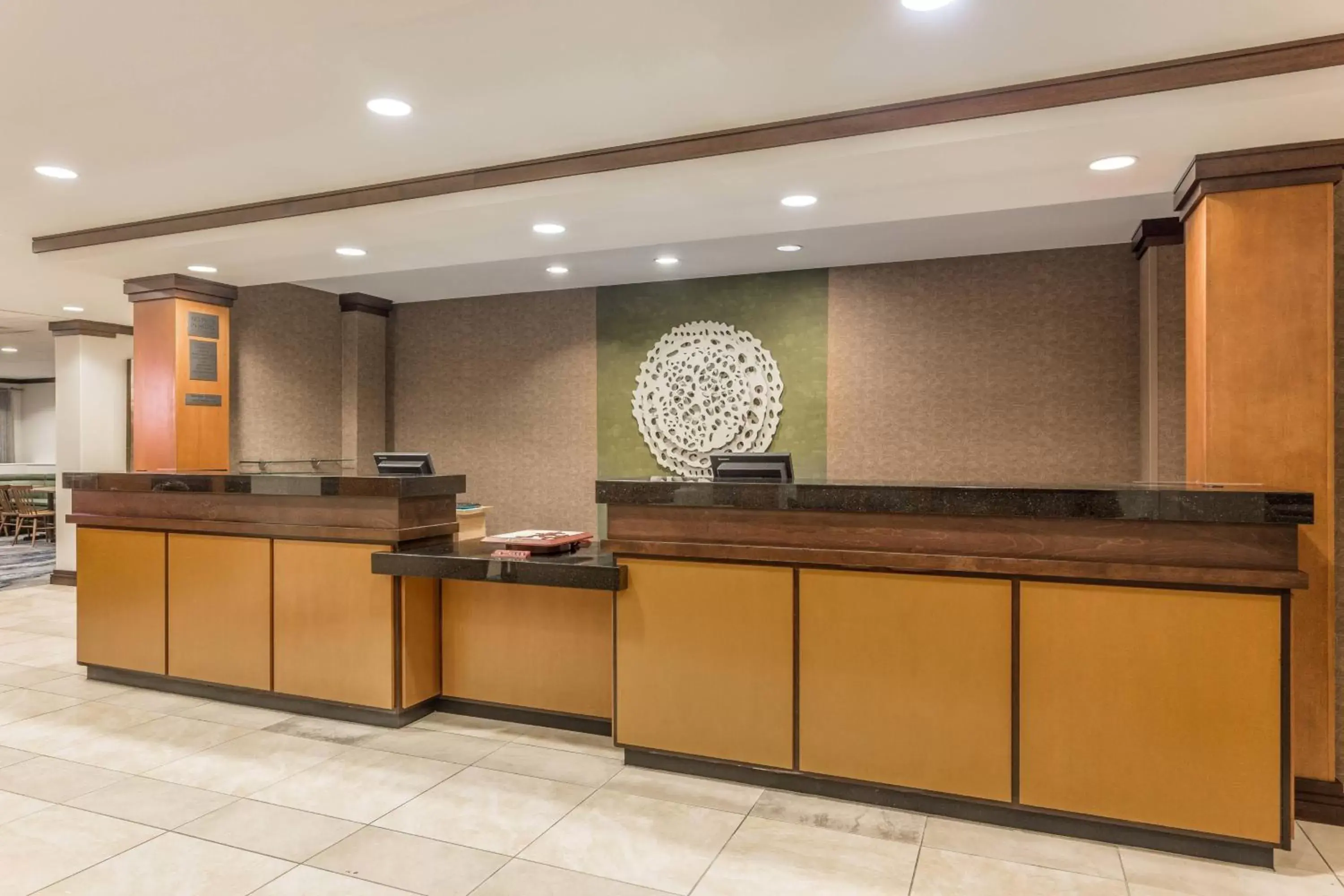 Lobby or reception, Lobby/Reception in Fairfield Inn and Suites by Marriott Madison East