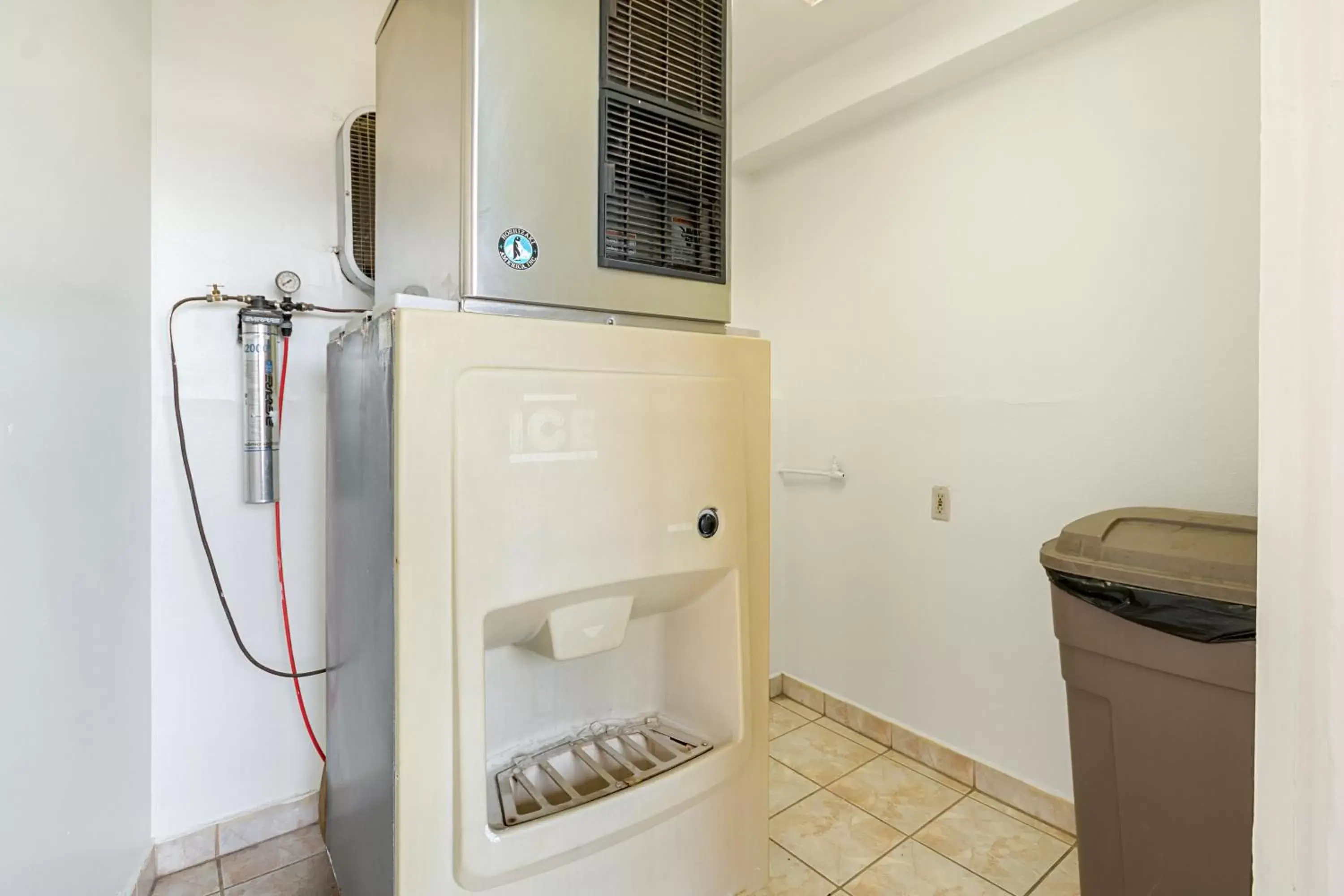 Other, Kitchen/Kitchenette in Motel 6-El Paso, TX - Airport - Fort Bliss