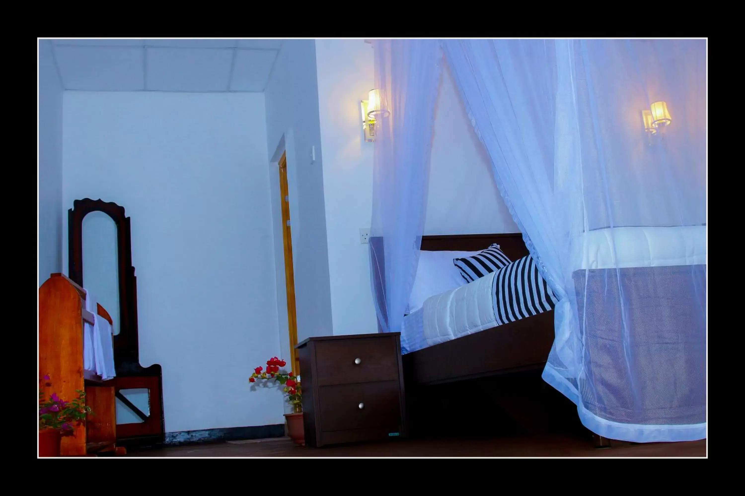 Deluxe Double Room with Balcony in Different View Deluxe Double Room with Balcony in Different View