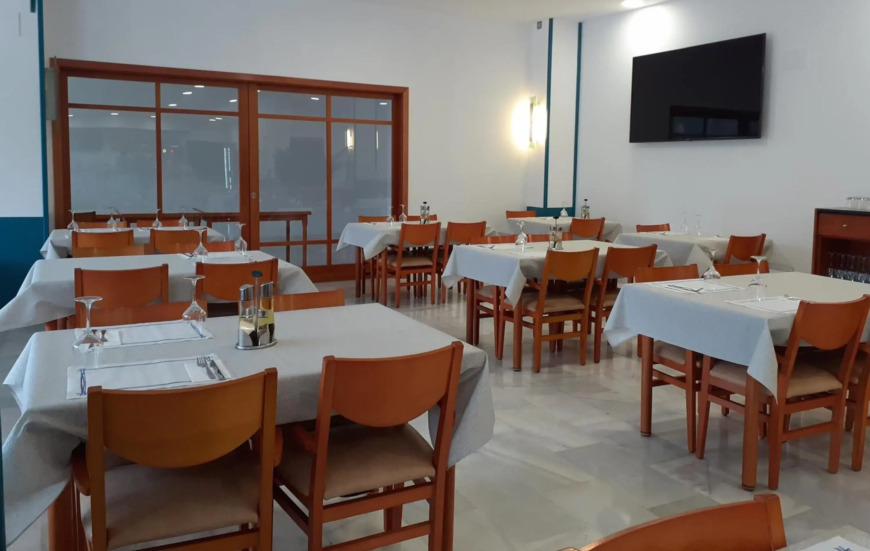 Restaurant/Places to Eat in Aparthotel Golf Beach