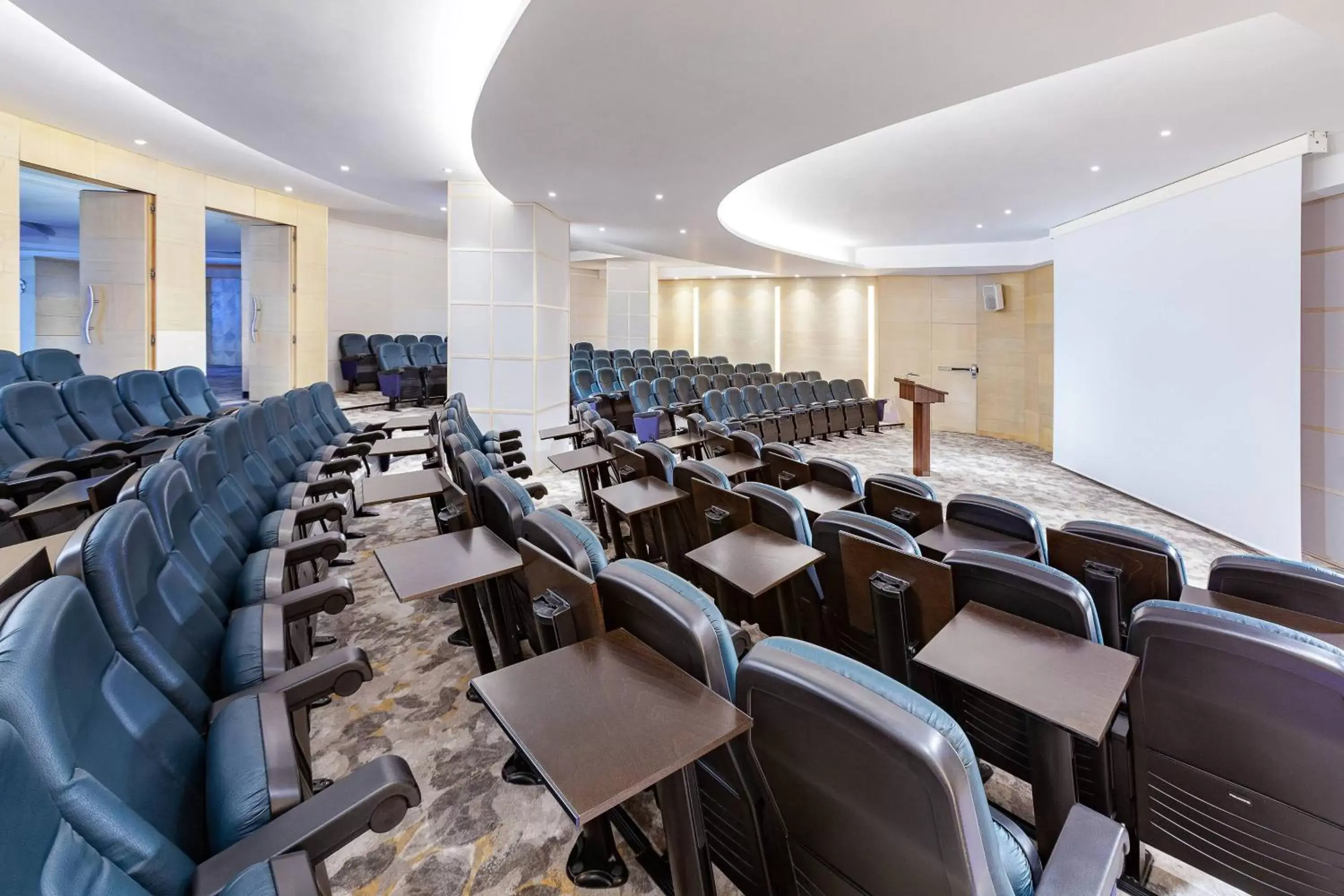 Meeting/conference room in Malta Marriott Hotel & Spa