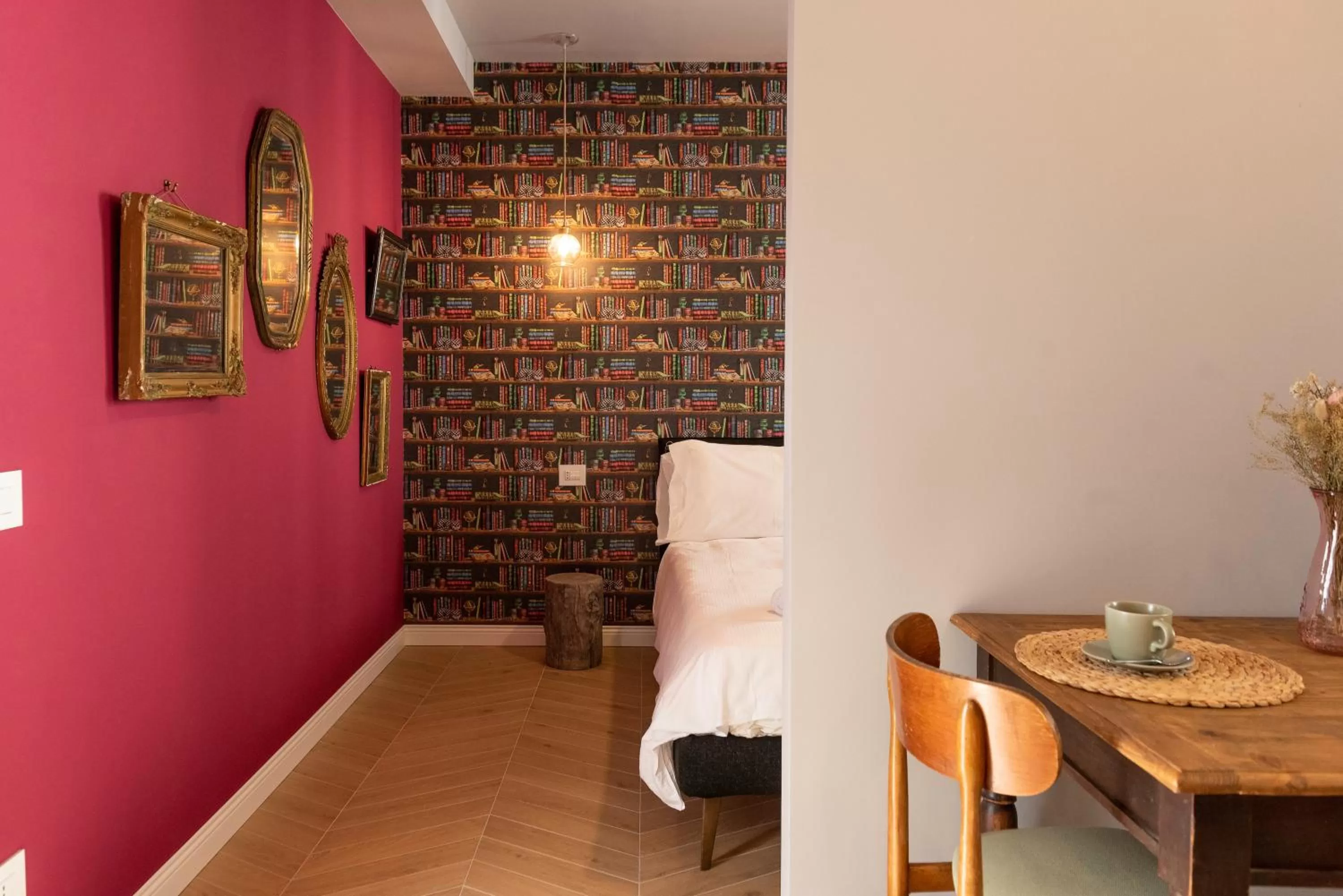 Seating Area in CASA Room Apartments Machiavelli 13