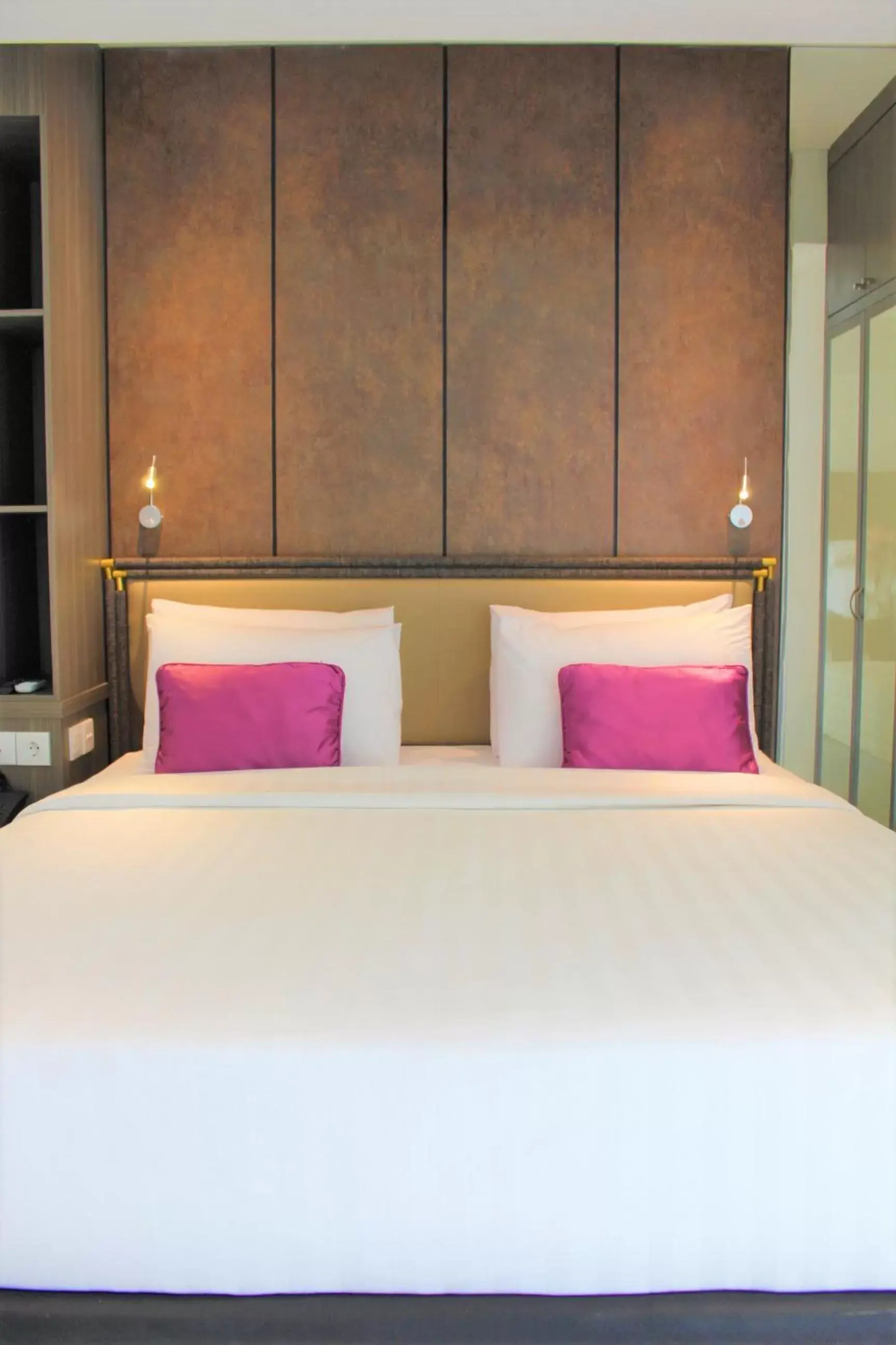 Bedroom, Bed in Shakti Hotel Bandung