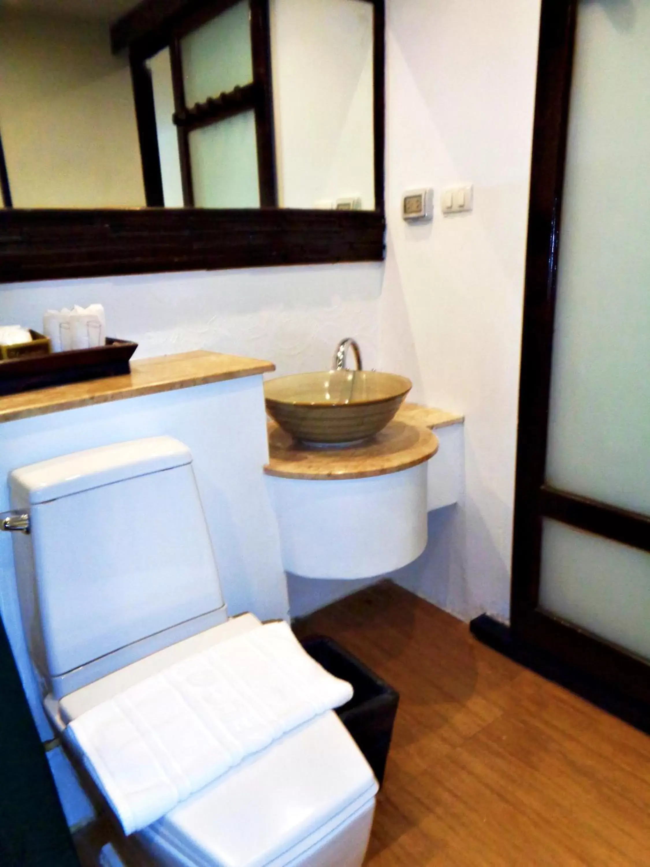 Bathroom in Yantarasri Resort
