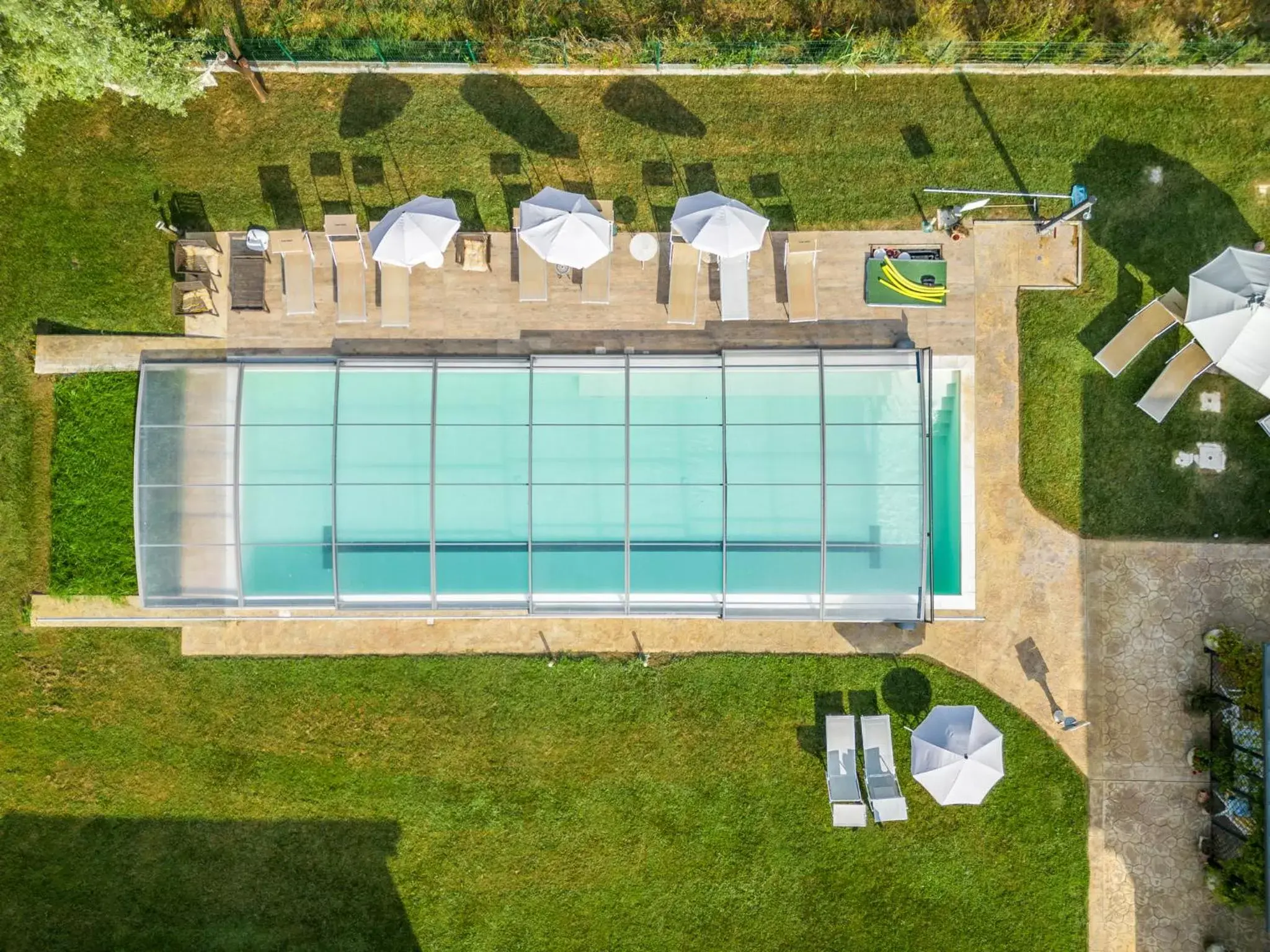 Pool View in La Casa di Valeria - Modena