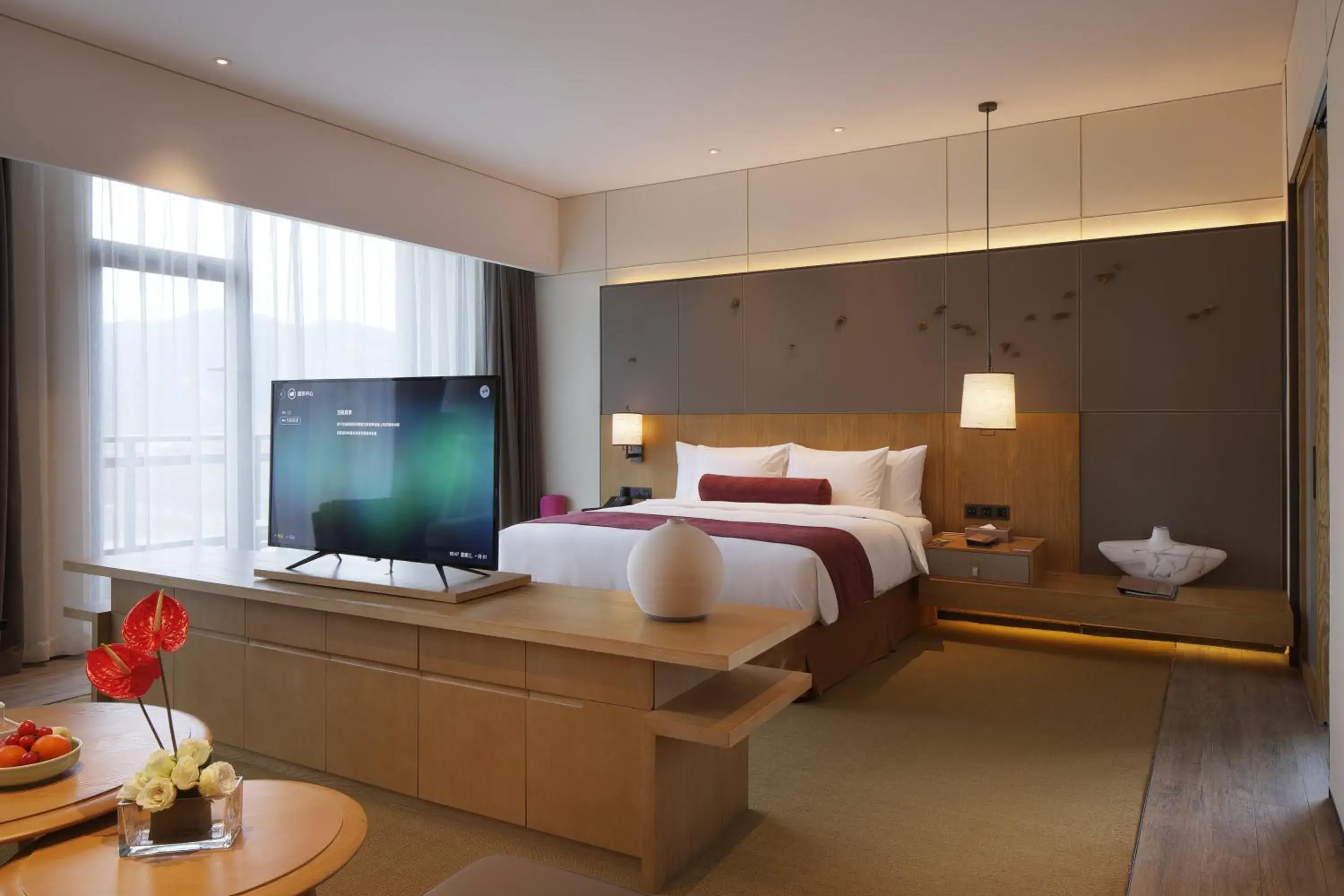 Bedroom in Crowne Plaza Nanchang Wanli, an IHG Hotel