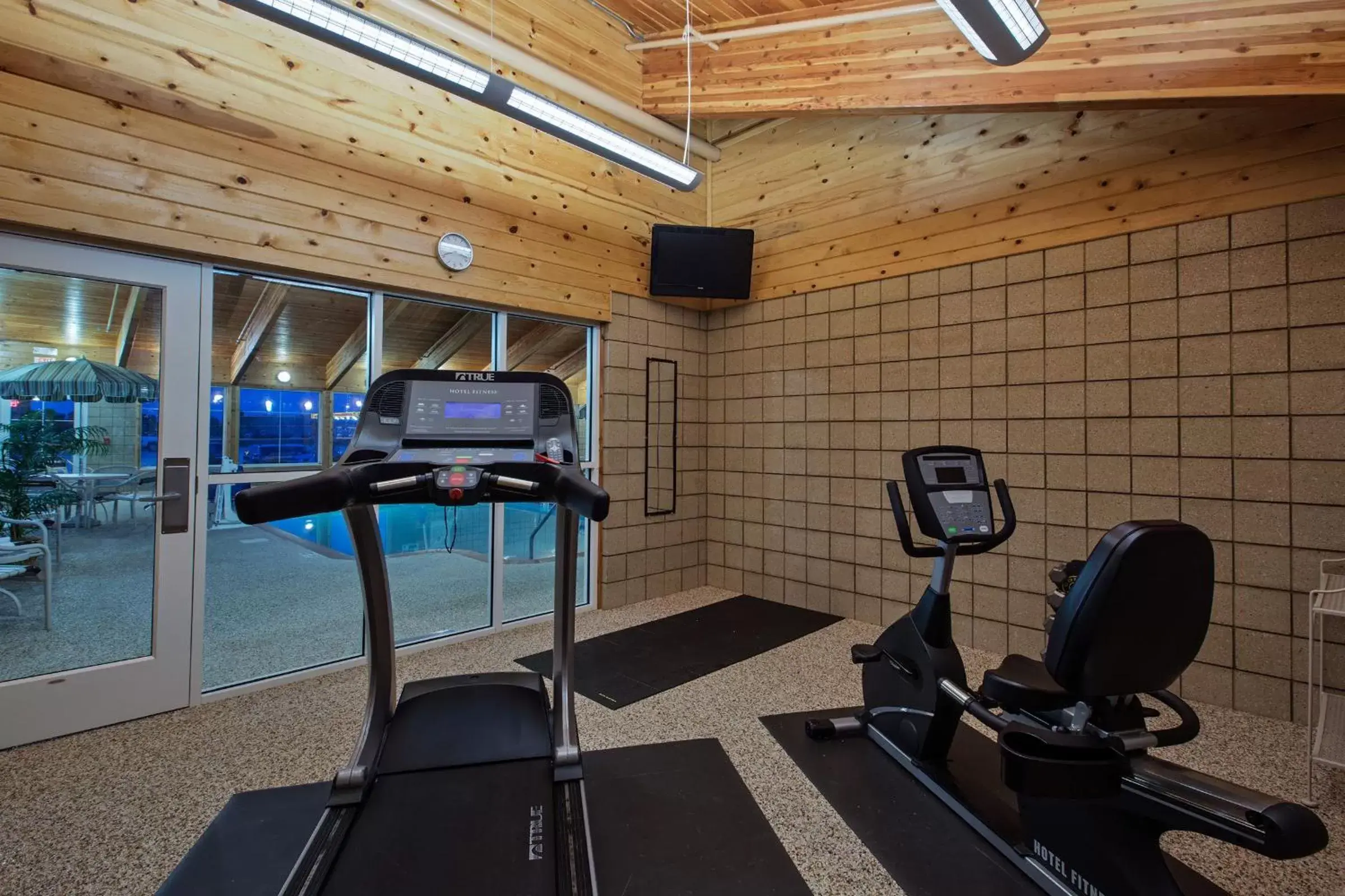 Fitness centre/facilities in AmericInn by Wyndham Newton Fitness centre/facilities in AmericInn by Wyndham Newton