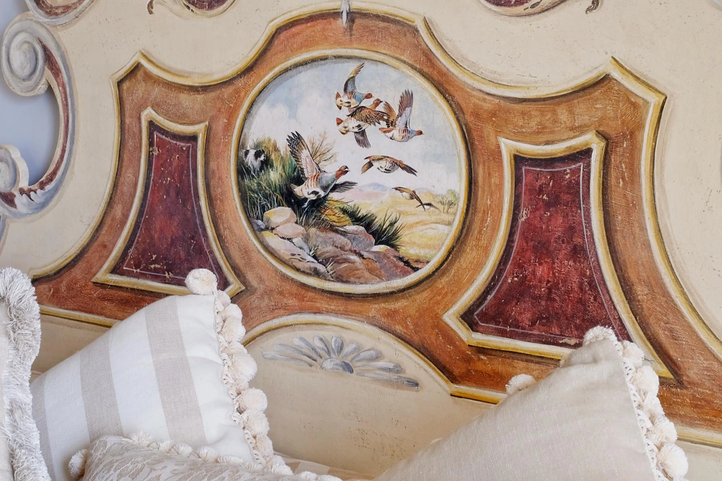 Decorative detail, Bed in Il Falconiere Relais & Spa