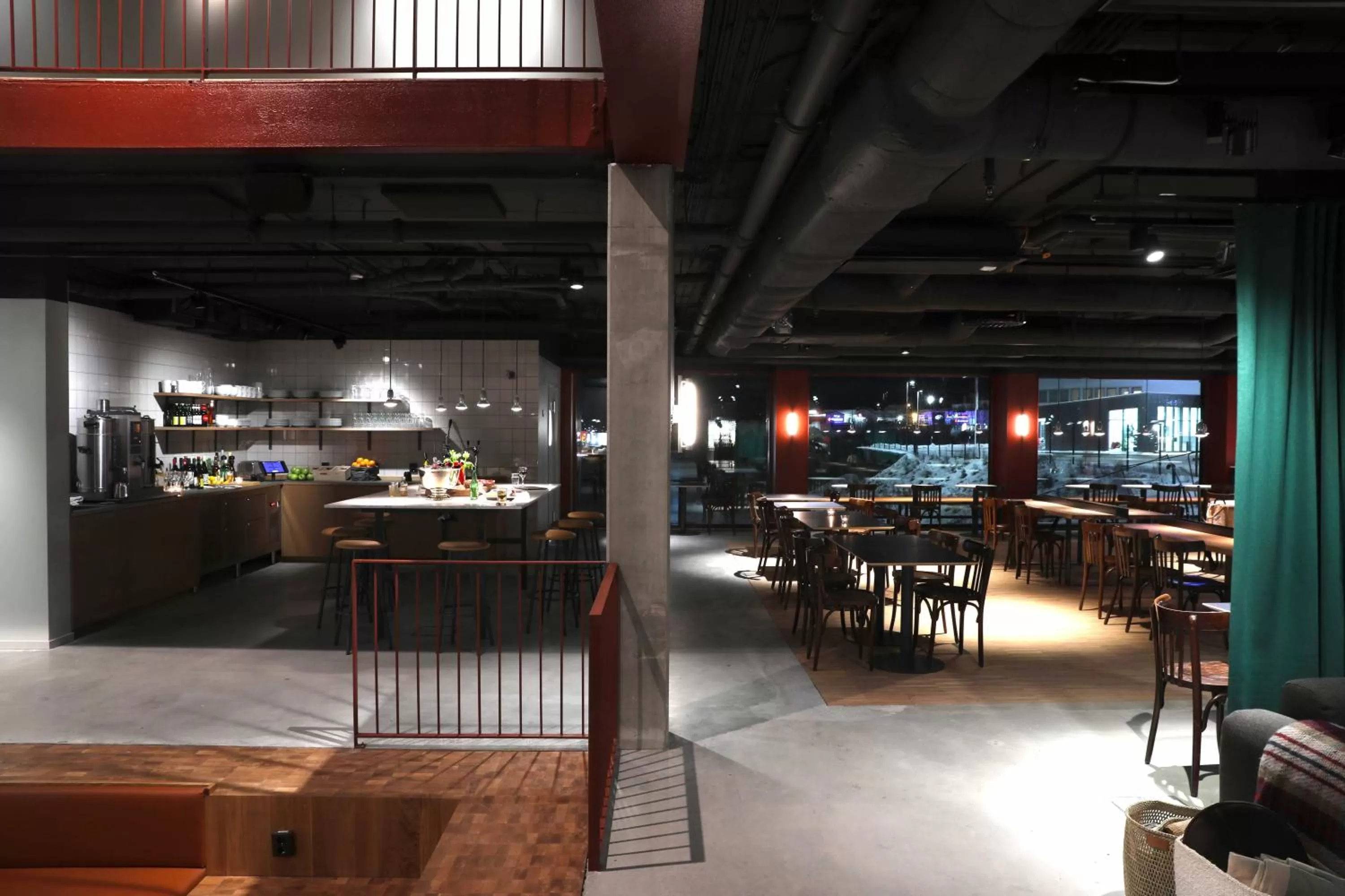 Restaurant/places to eat in Best Western Plus Ten Hotel