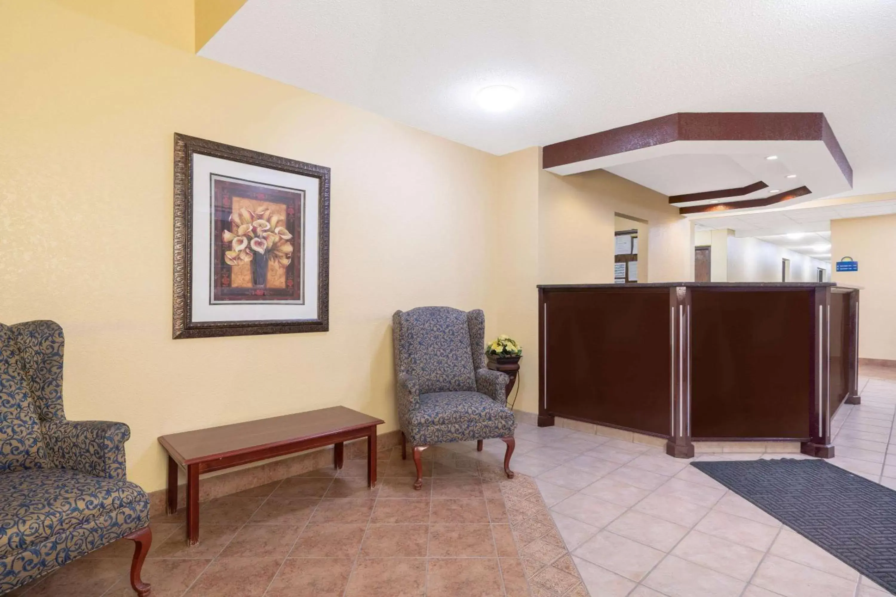 Lobby or reception in Days Inn by Wyndham Faribault Lobby or reception in Days Inn by Wyndham Faribault