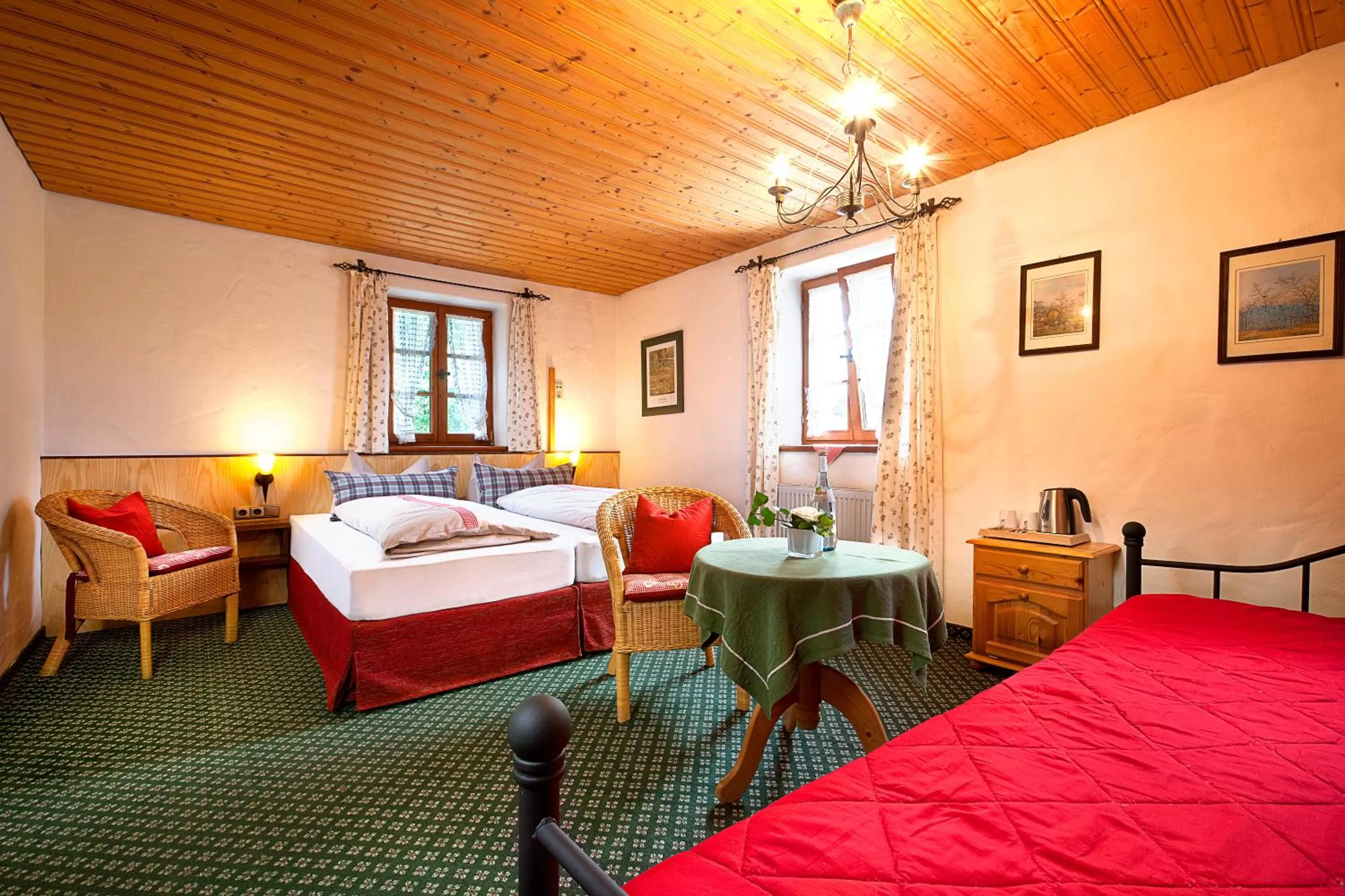 Photo of the whole room, Bed in Landhotel Huberhof