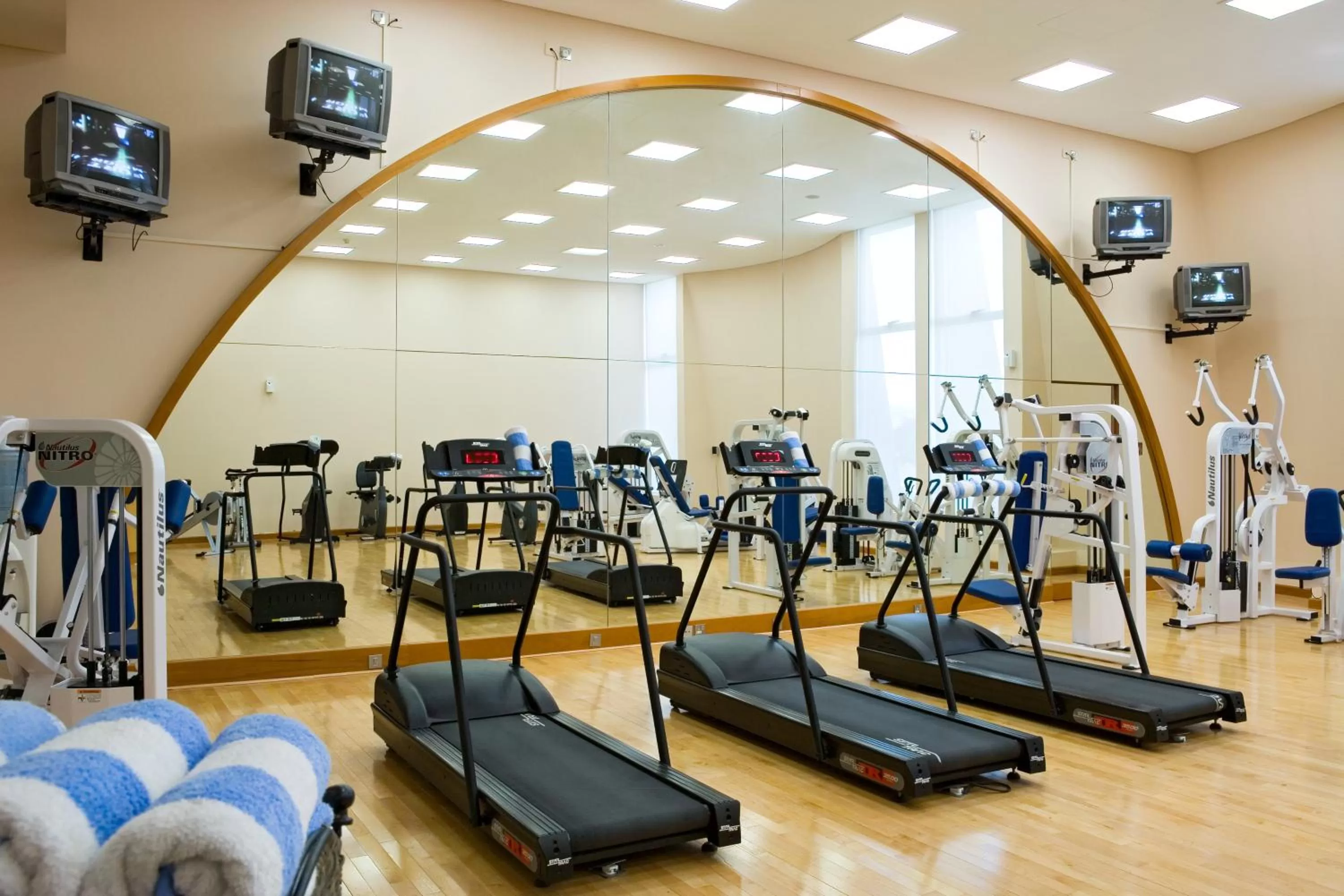 Fitness centre/facilities in Oryx Grand Hotel Jebel Hafeet