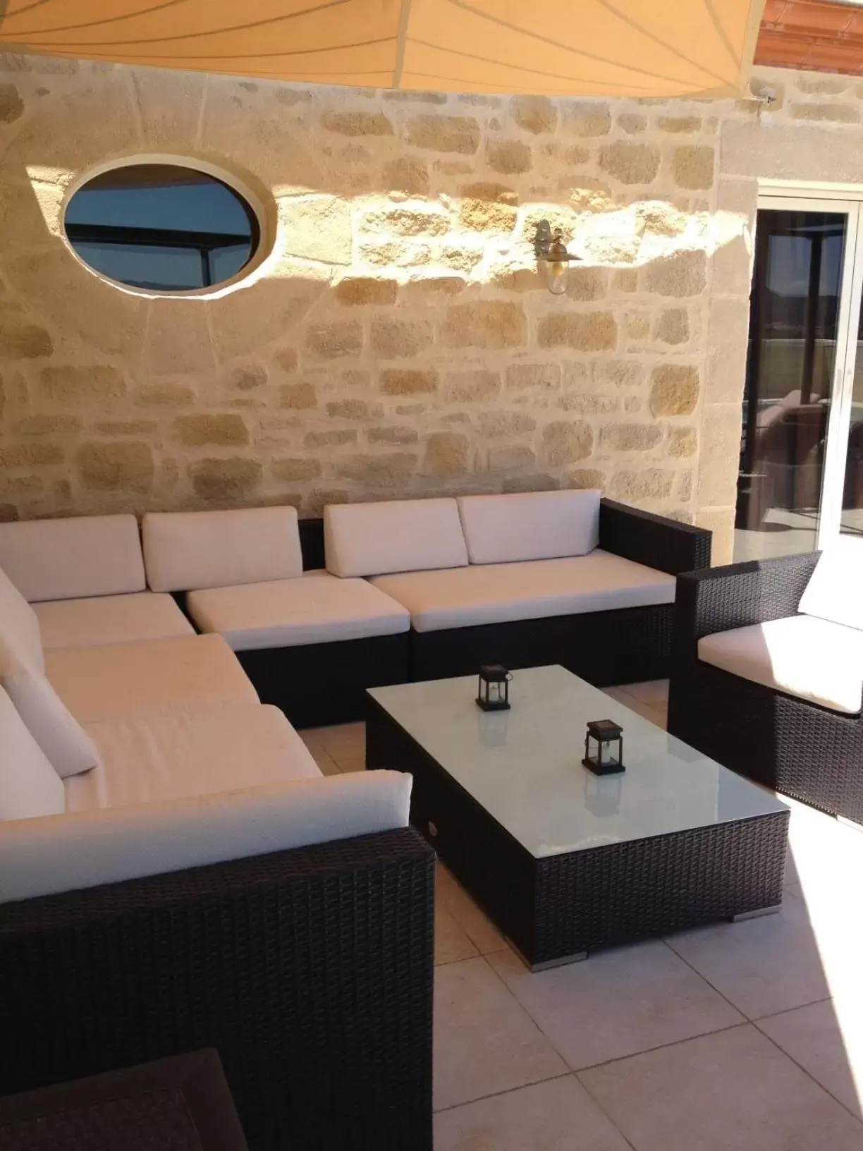 Patio, Seating Area in Château de Valloubière