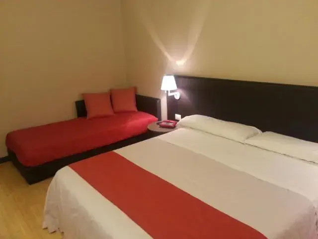 Double or Twin Room - Annex in Hotel Le Ville