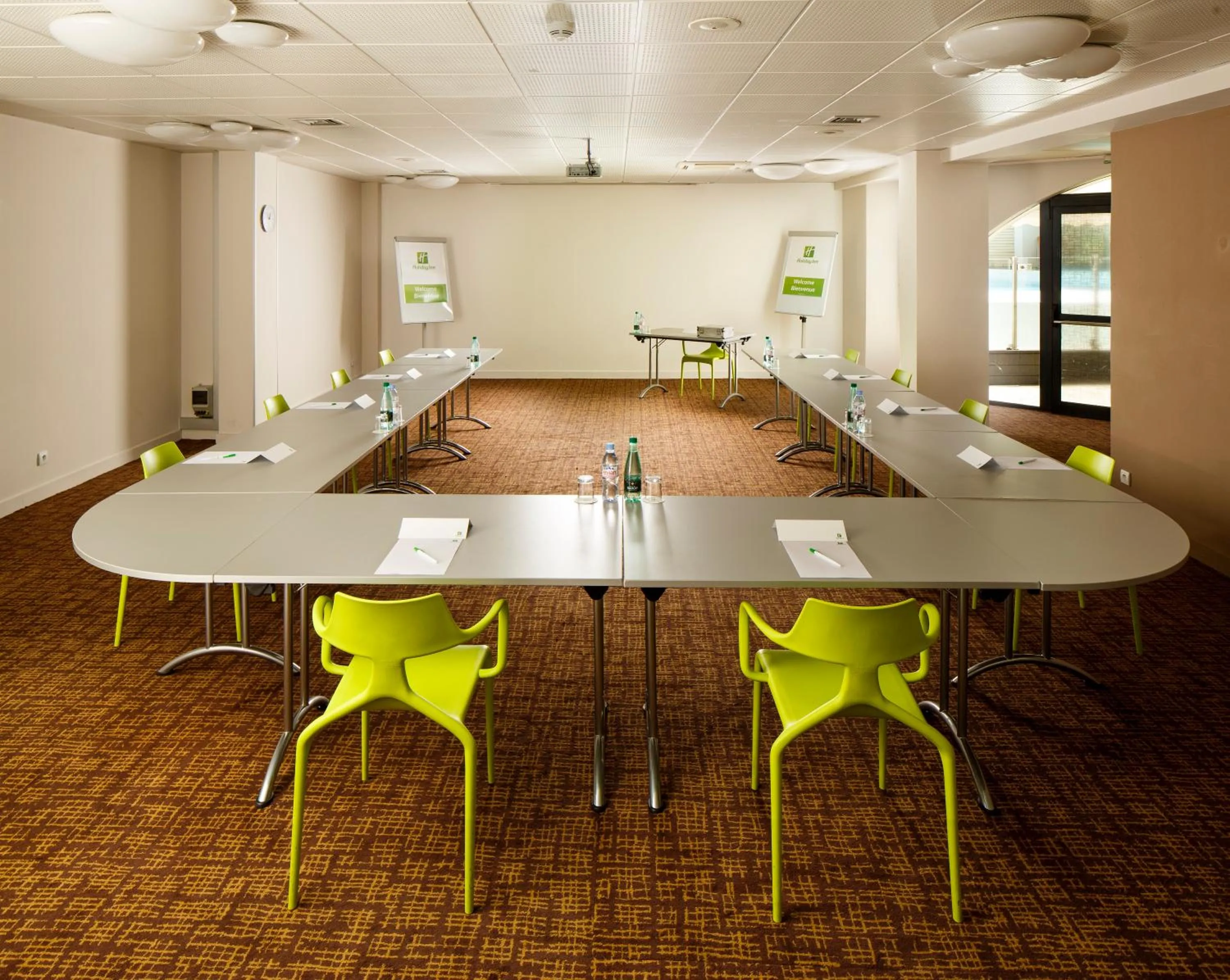 Meeting/conference room in Holiday Inn Lyon Vaise by IHG