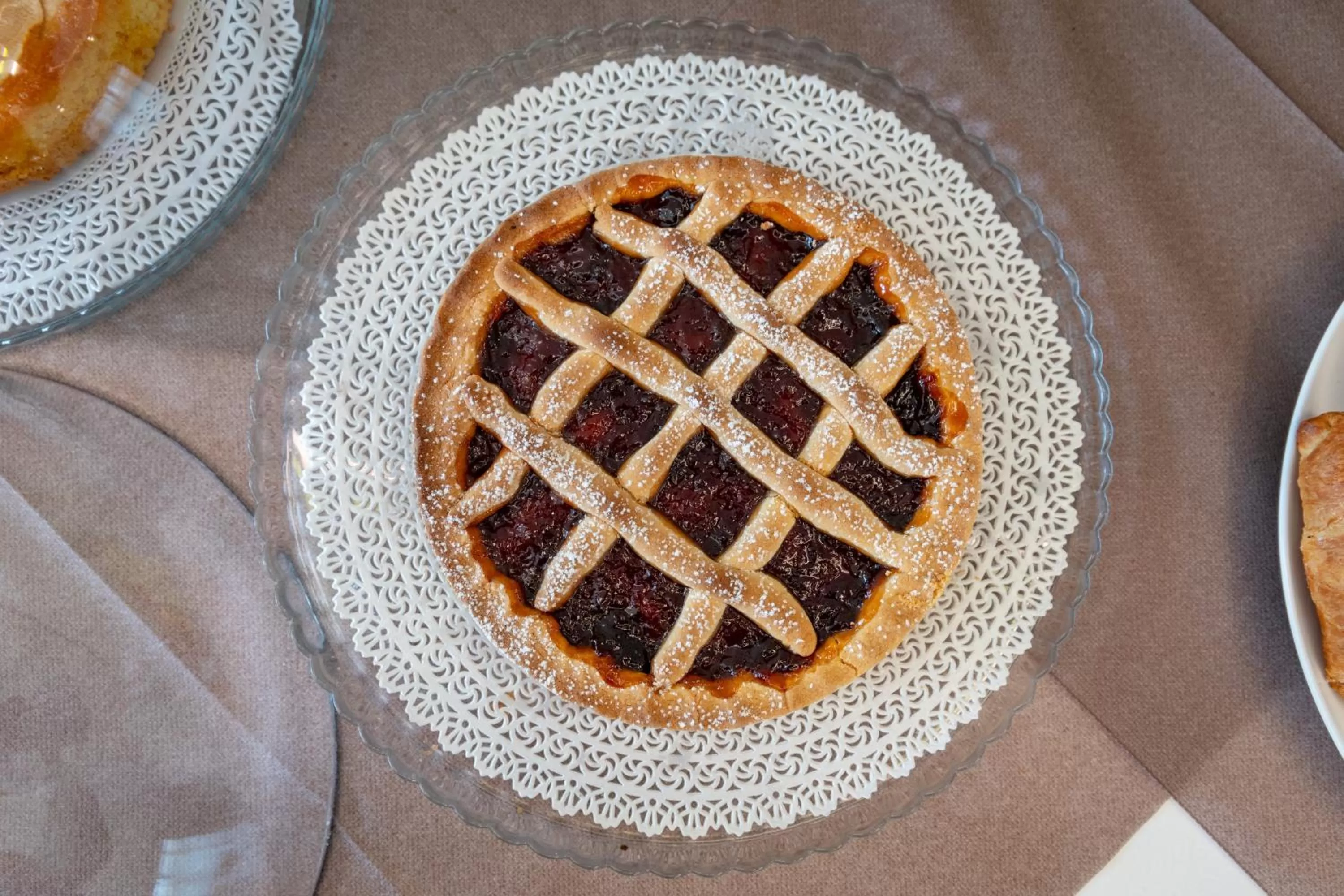 Food and drinks in Zeus Hotel - Aparthotel - Meeting & Congress