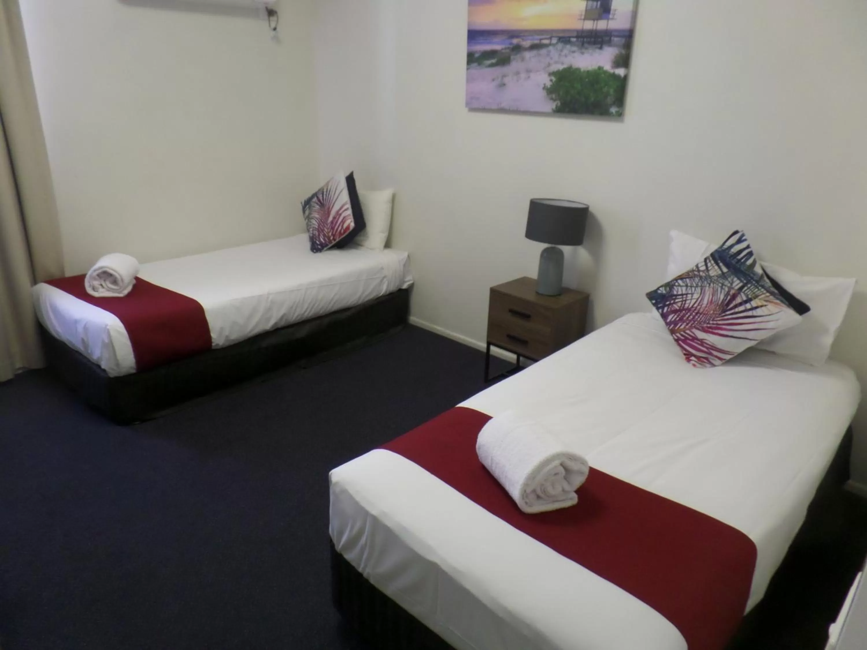 Bed in Burke & Wills Mt Isa