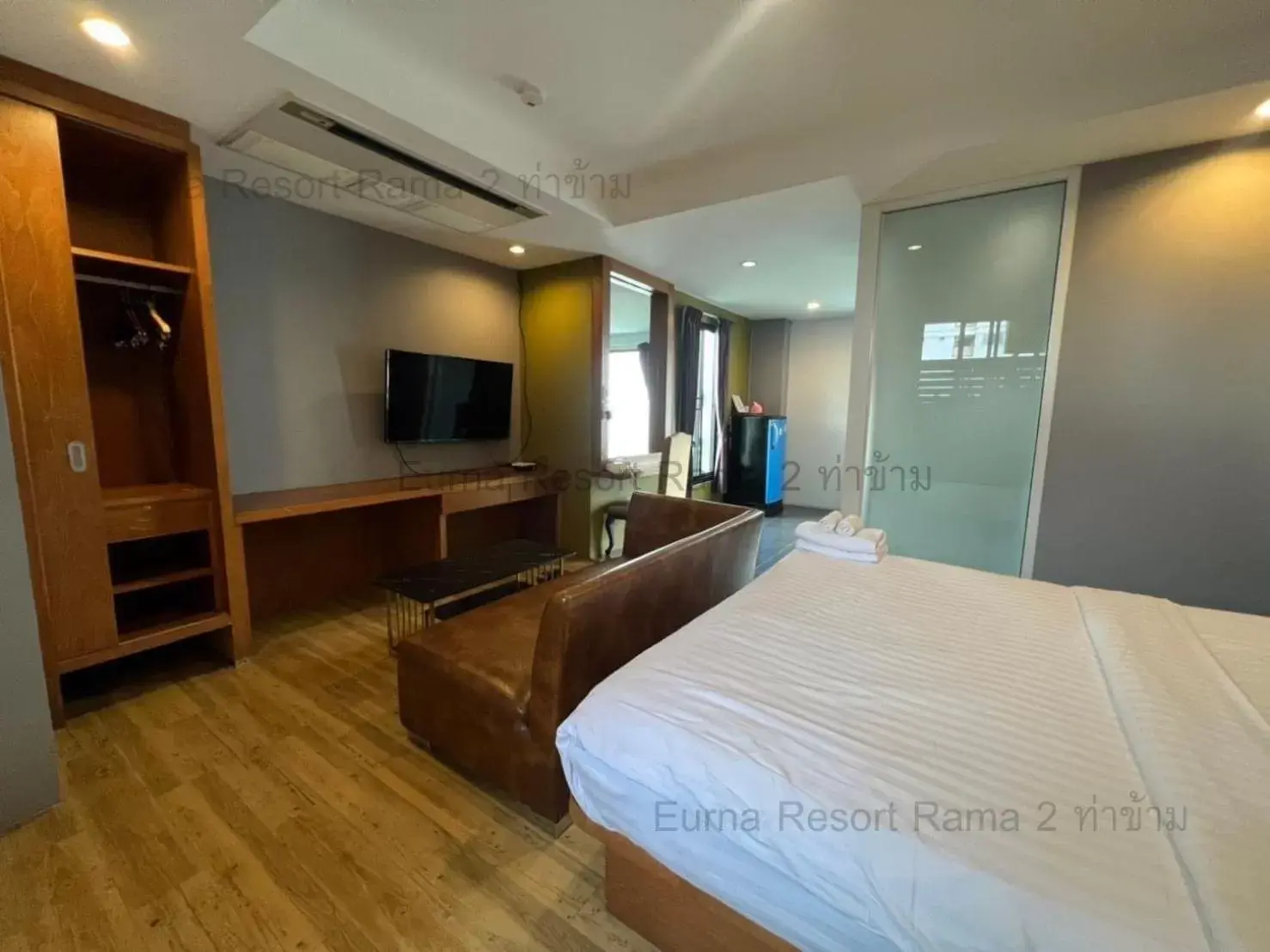 Bedroom in Eurna Resort Hotel