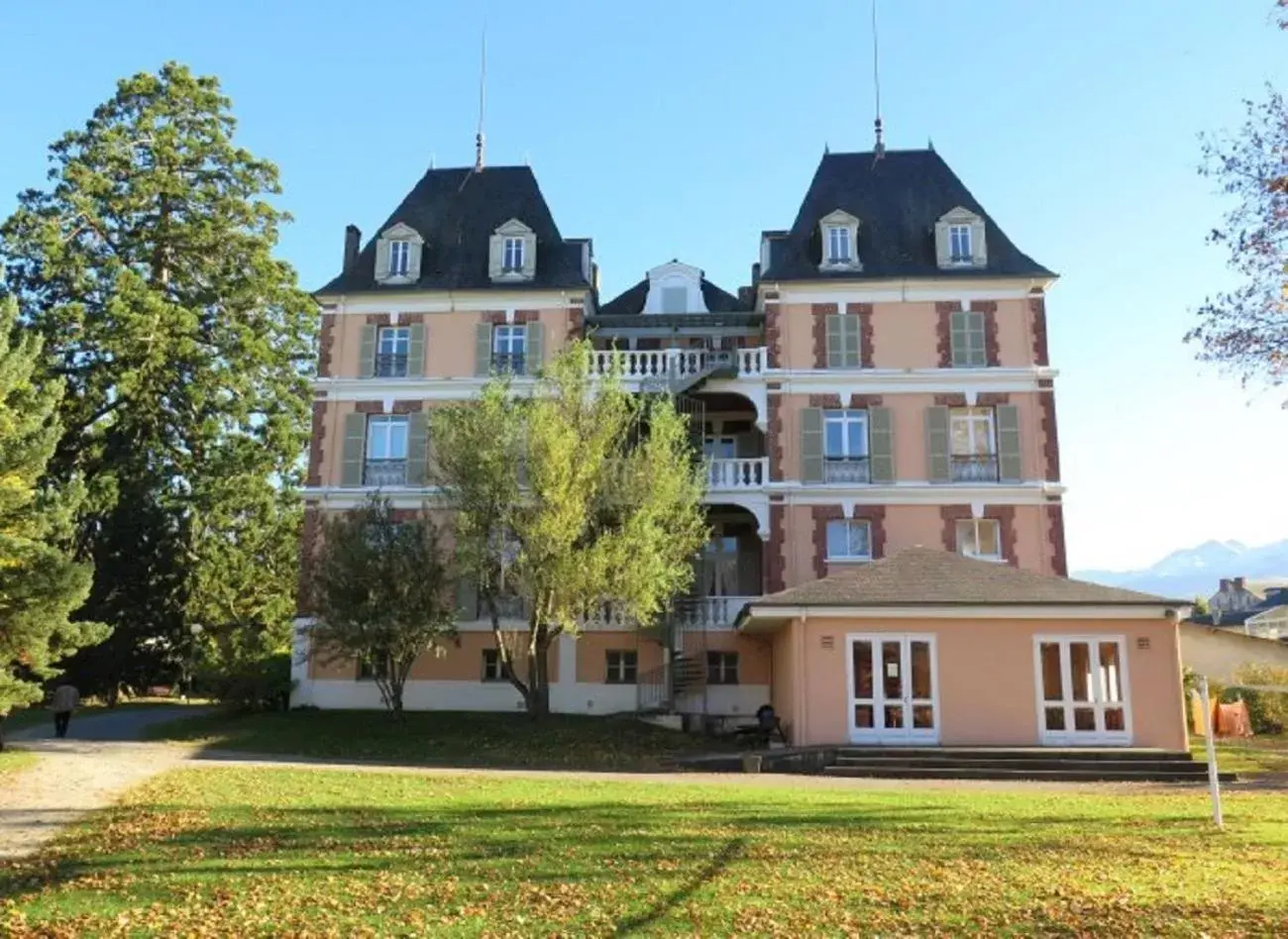 Property Building in VILLA BONVOULOIR