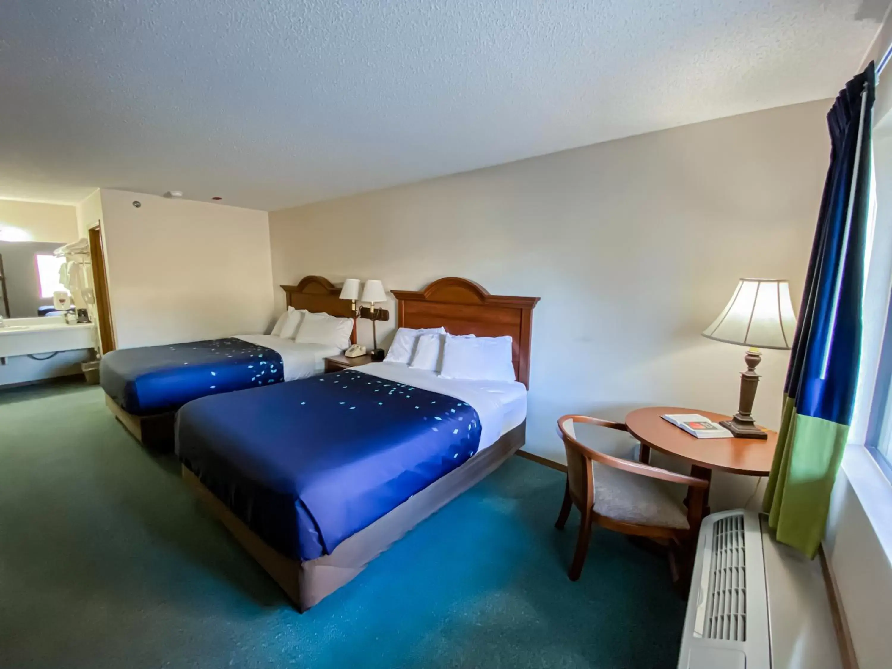 Bedroom, Bed in Green Gables Inn