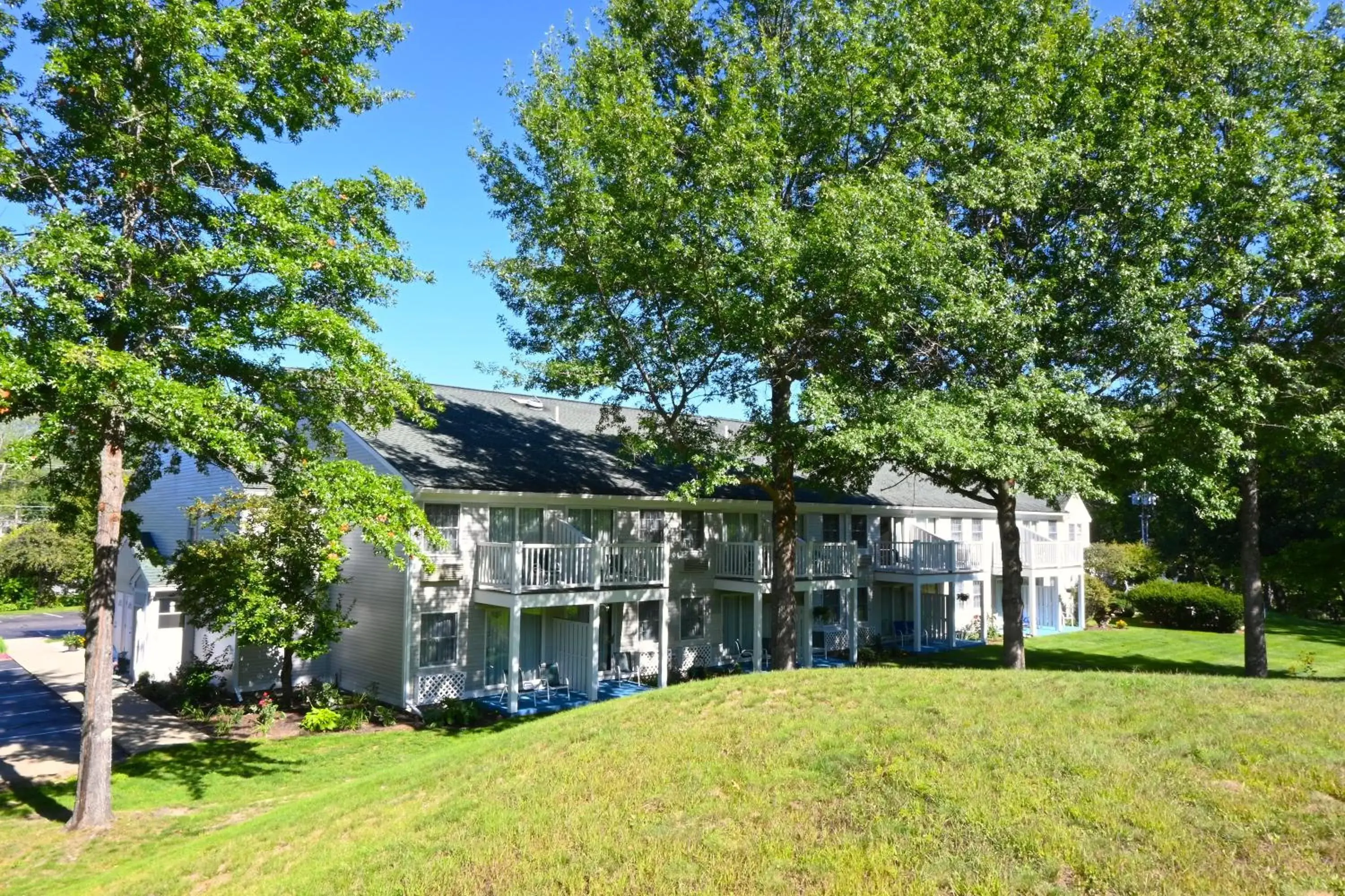 Property Building in The Lodge at Jackson Village