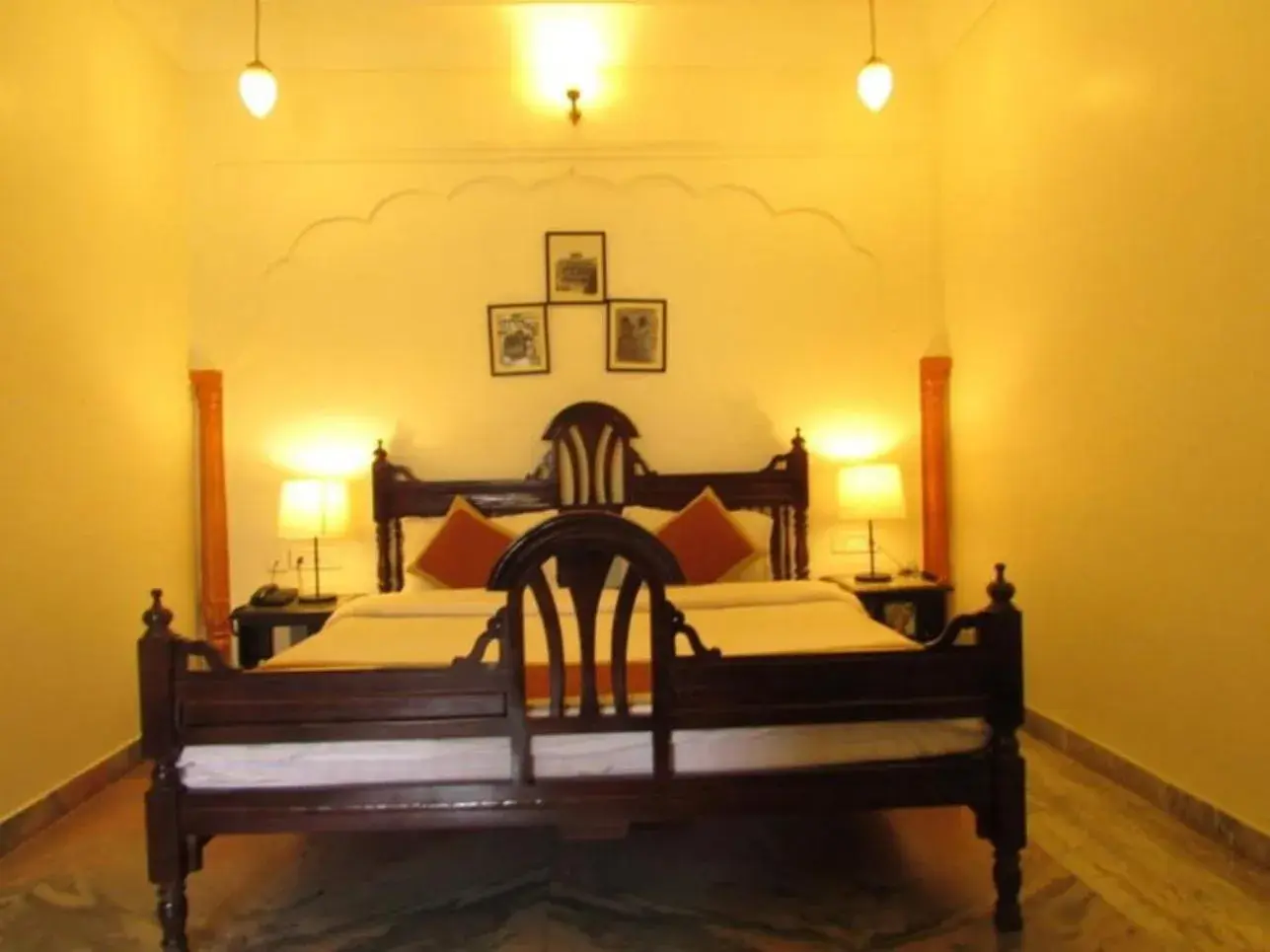 Photo of the whole room, Bed in Vinayak Guest House