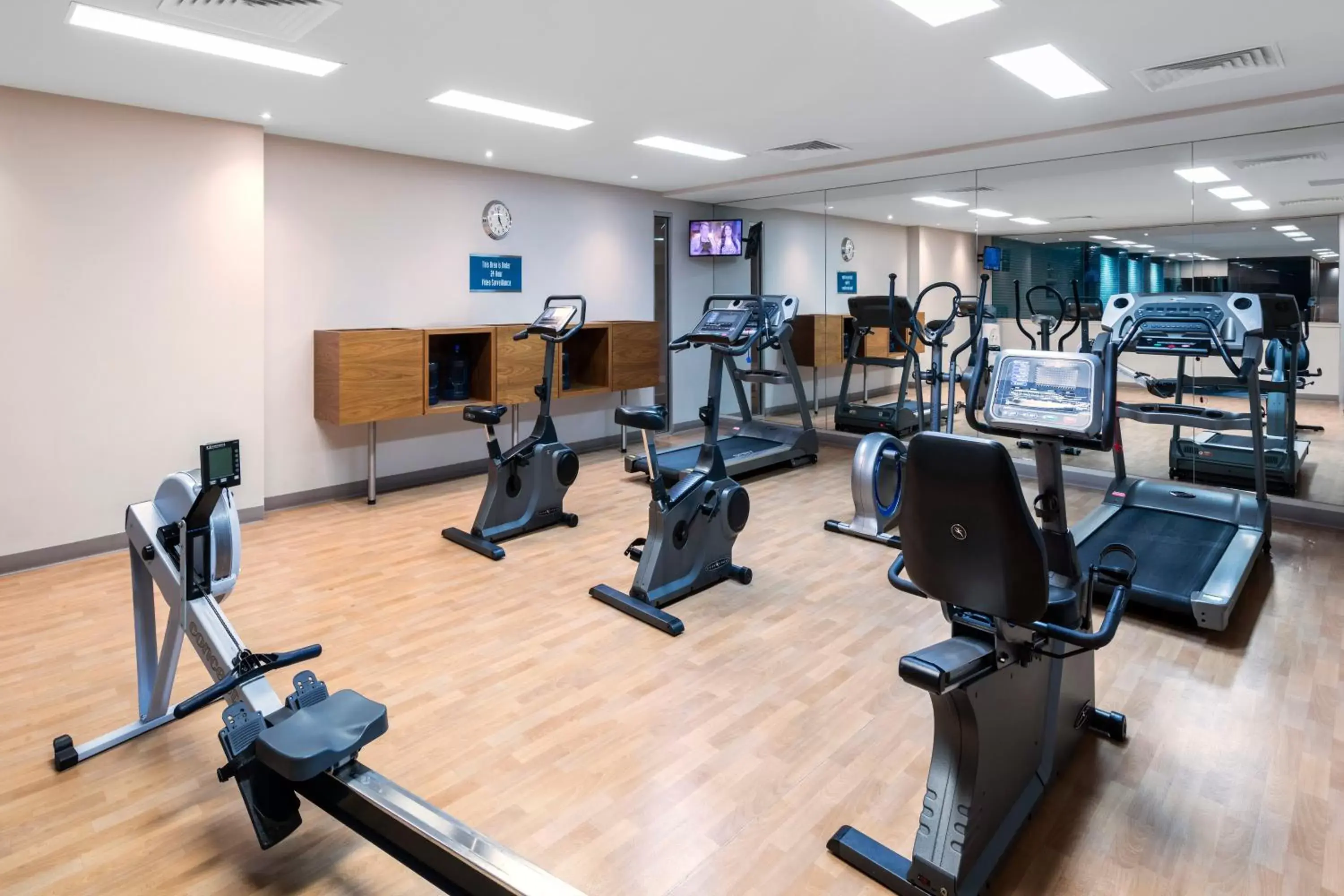 Fitness centre/facilities, Fitness Center/Facilities in Oaks Glenelg Plaza Pier Suites