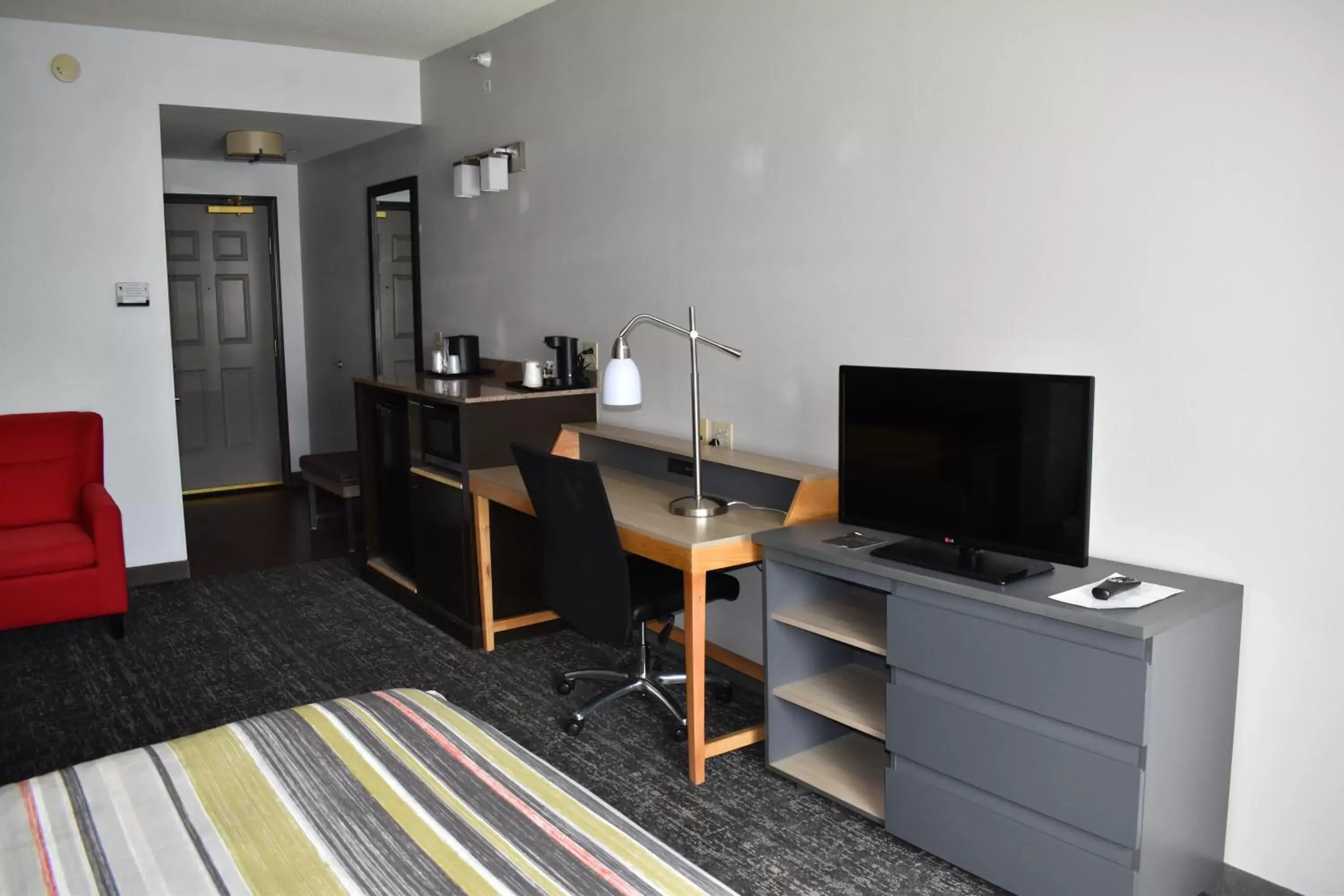 TV/Entertainment Center in Country Inn & Suites by Radisson, Hagerstown, MD