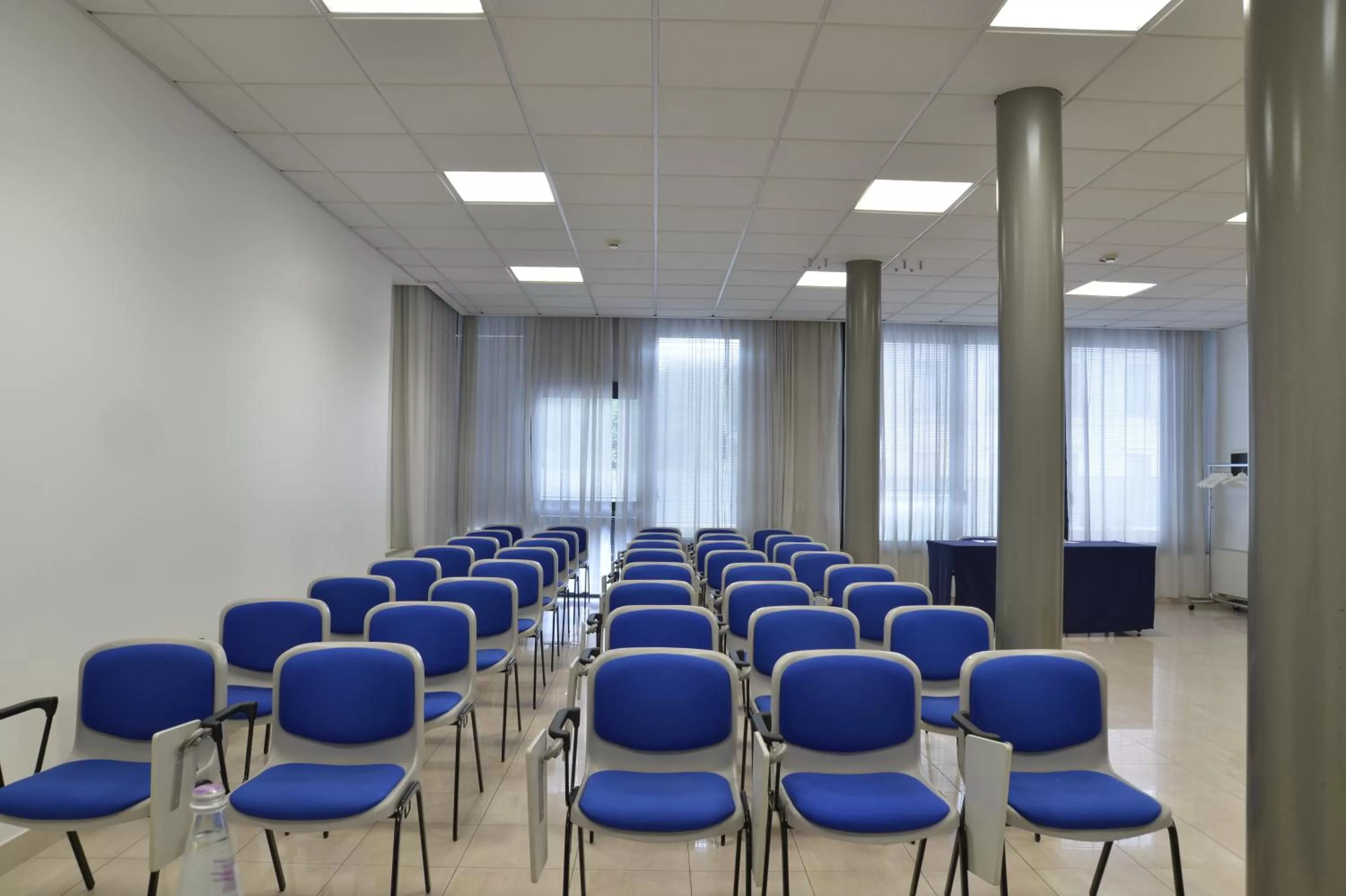 Business facilities in Best Western Plus Soave Hotel