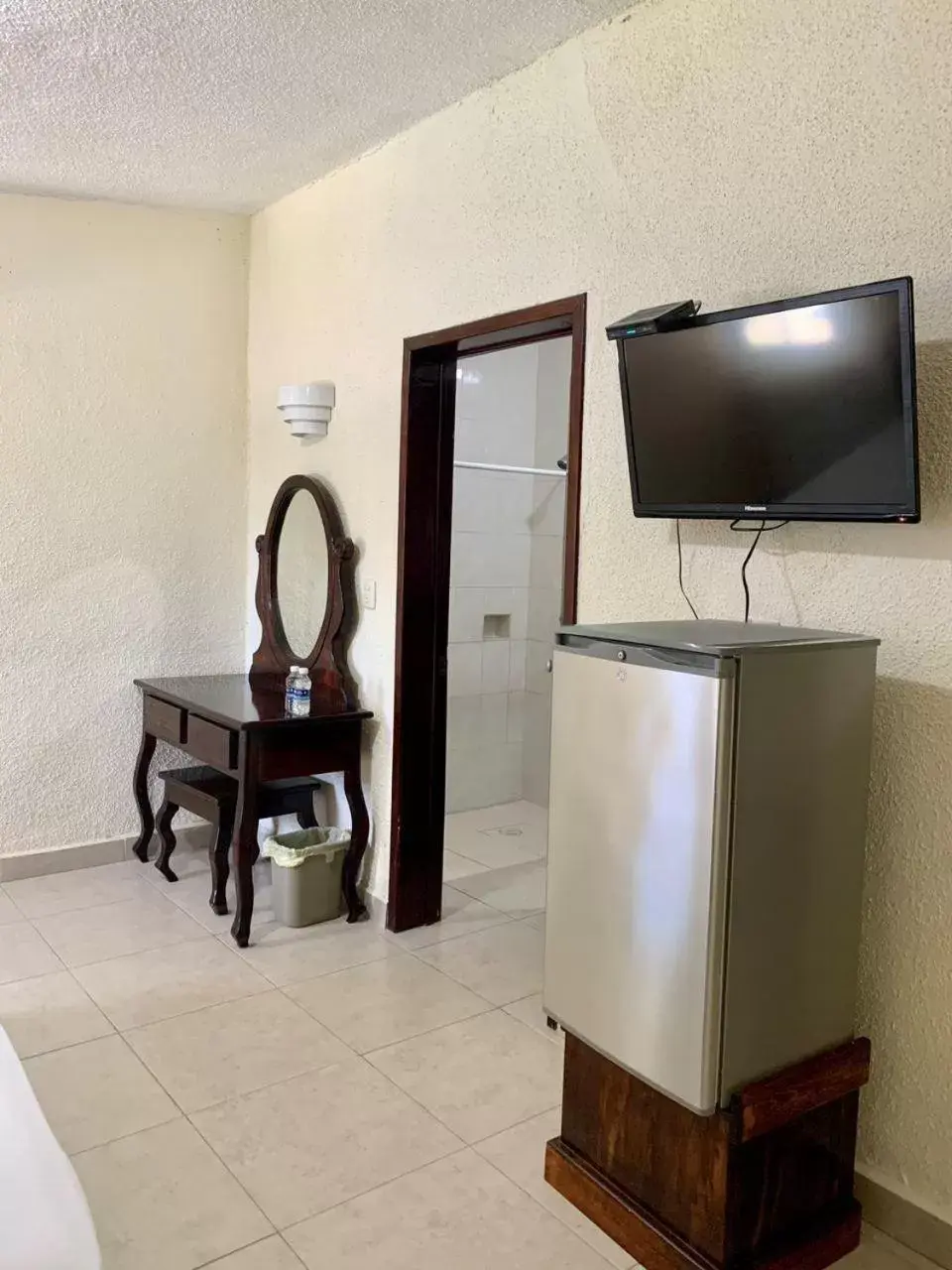 TV/Entertainment Center in Hotel Caribe