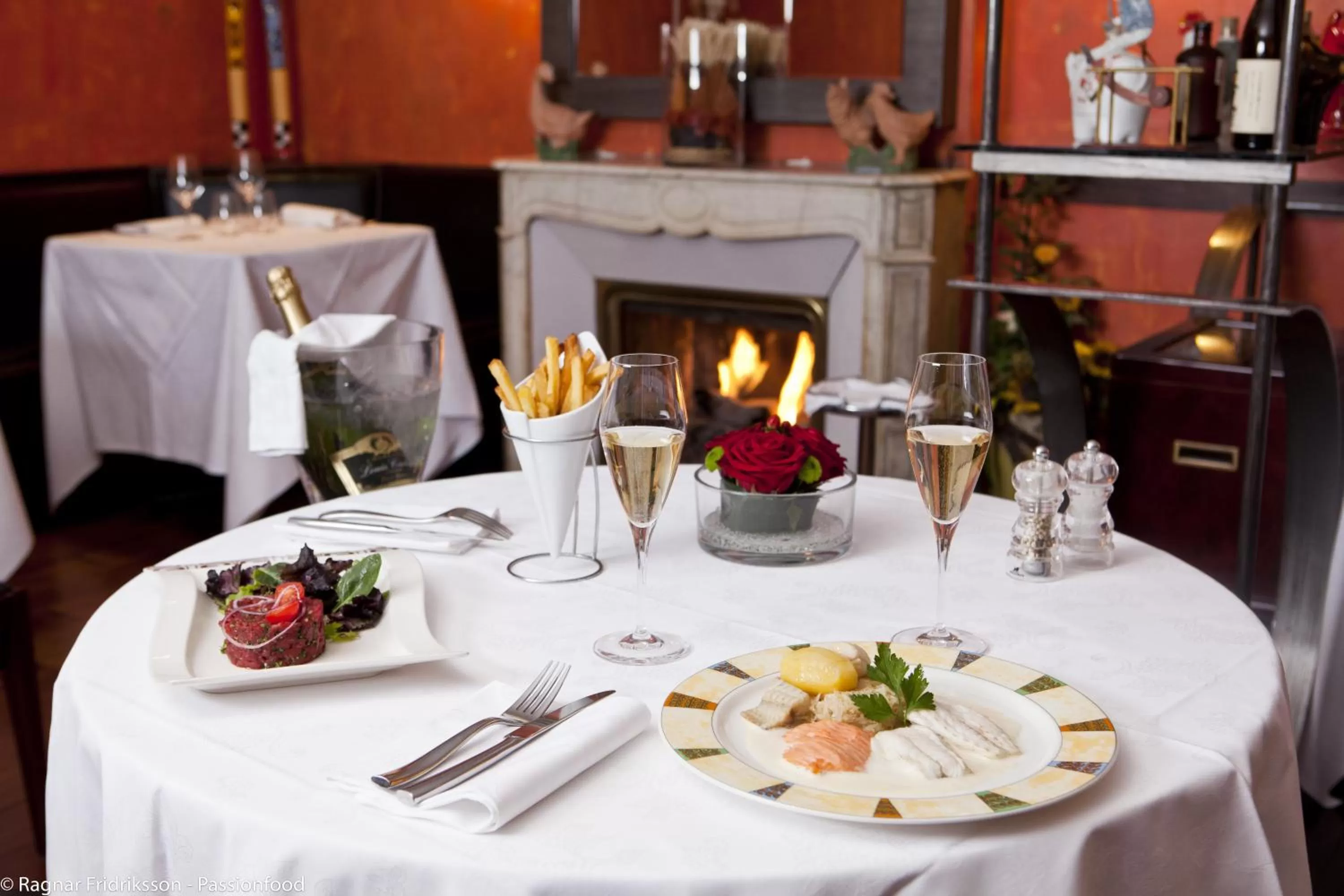 Restaurant/Places to Eat in Les Berceaux