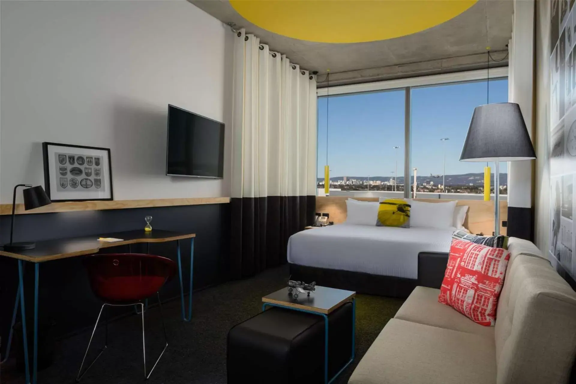 Bedroom in Atura Adelaide Airport