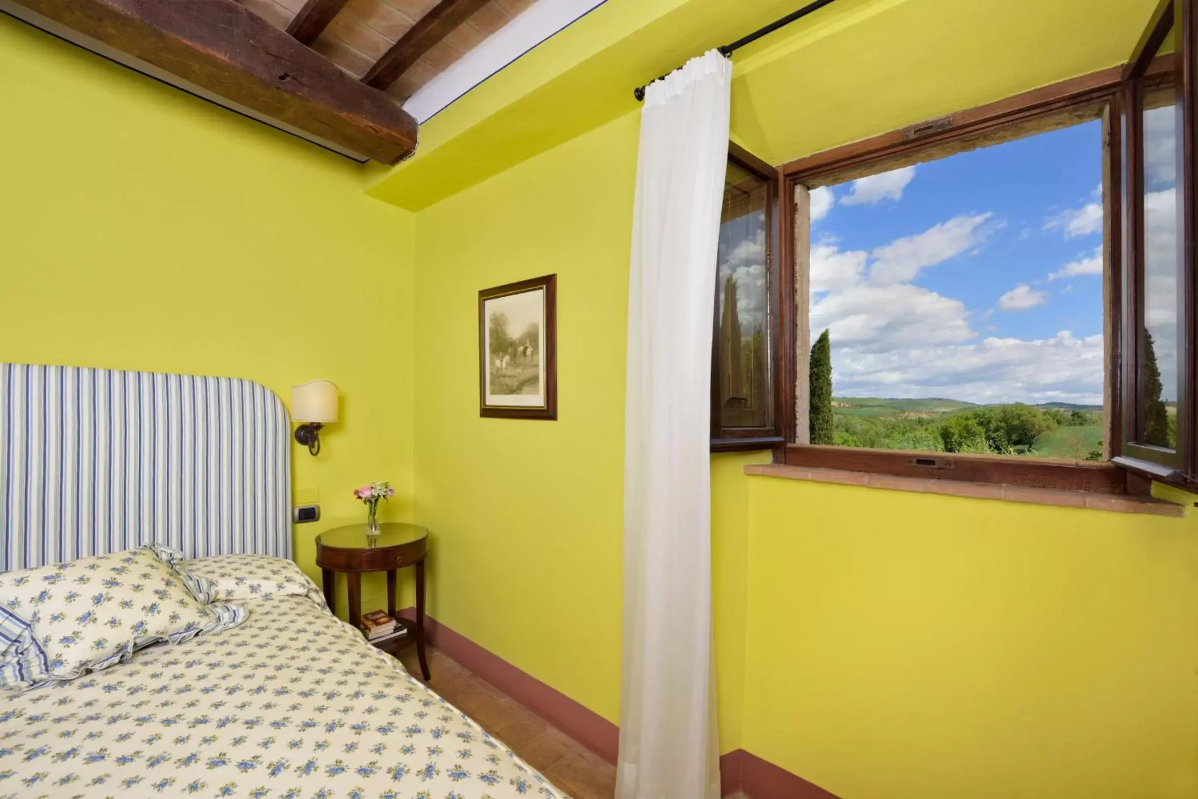 Bed, Room Photo in Relais Osteria Dell'Orcia