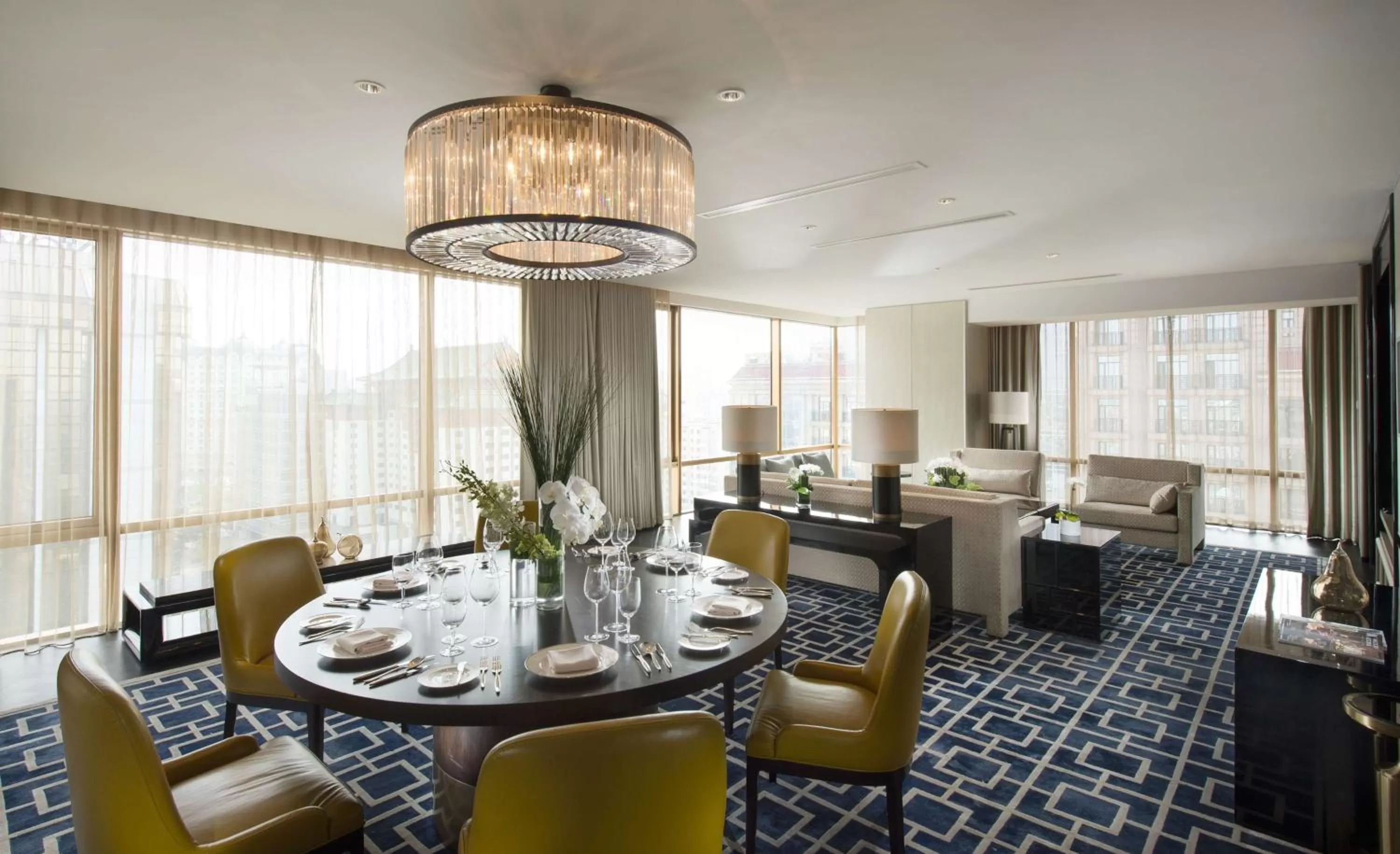 Bed in Waldorf Astoria Beijing