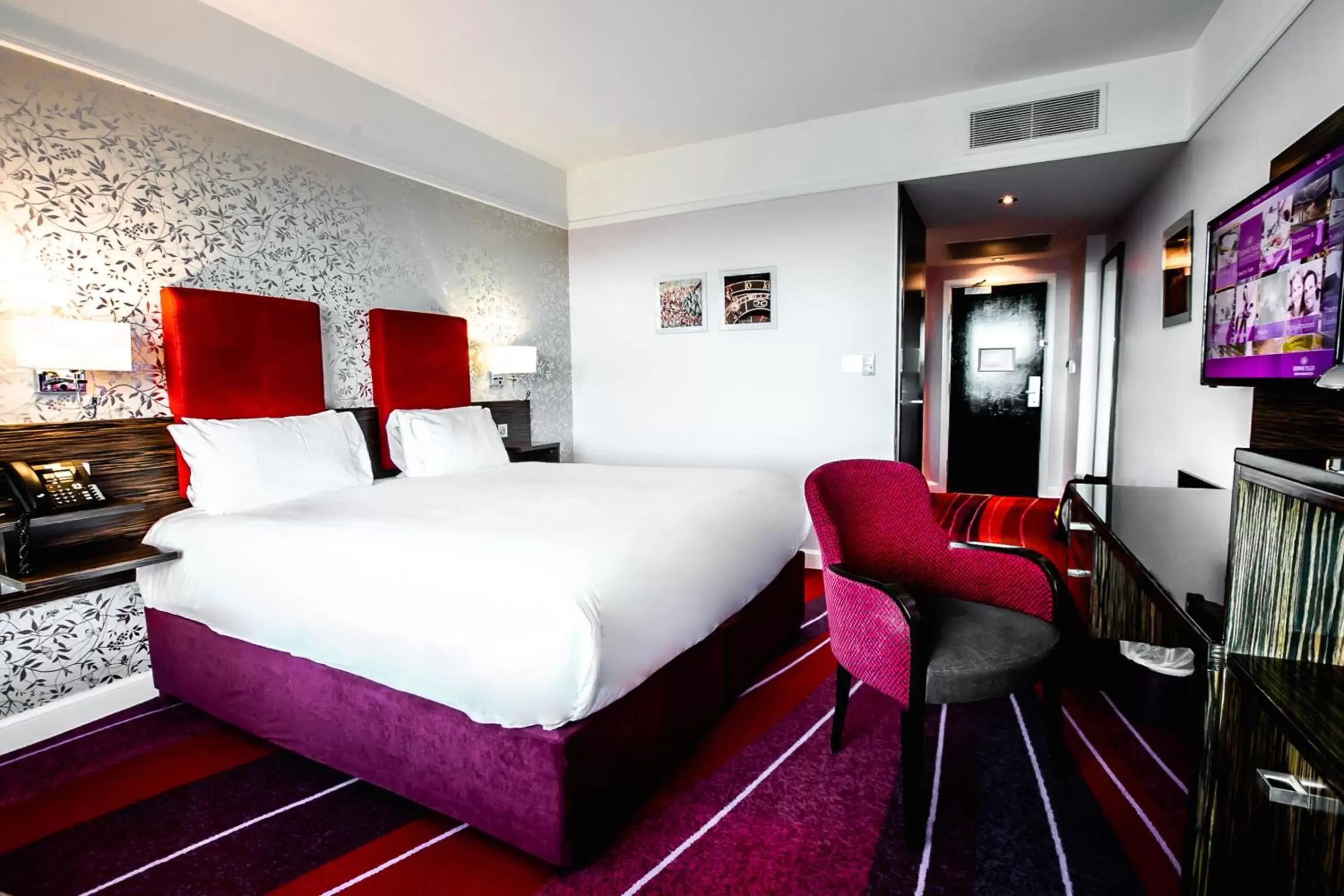 Photo of the whole room in Crowne Plaza Dublin Blanchardstown, an IHG Hotel