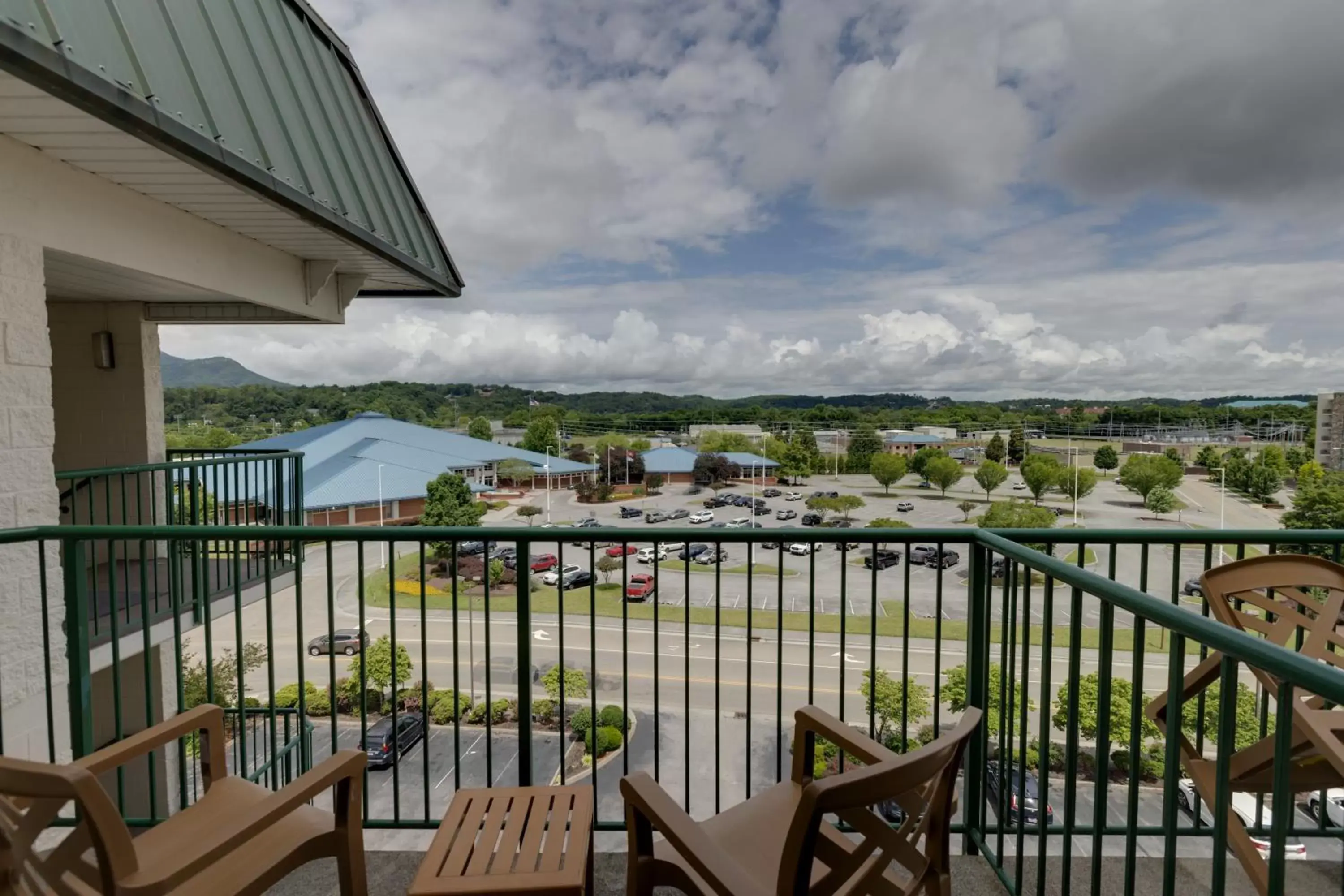 Balcony/Terrace in Park Grove Inn