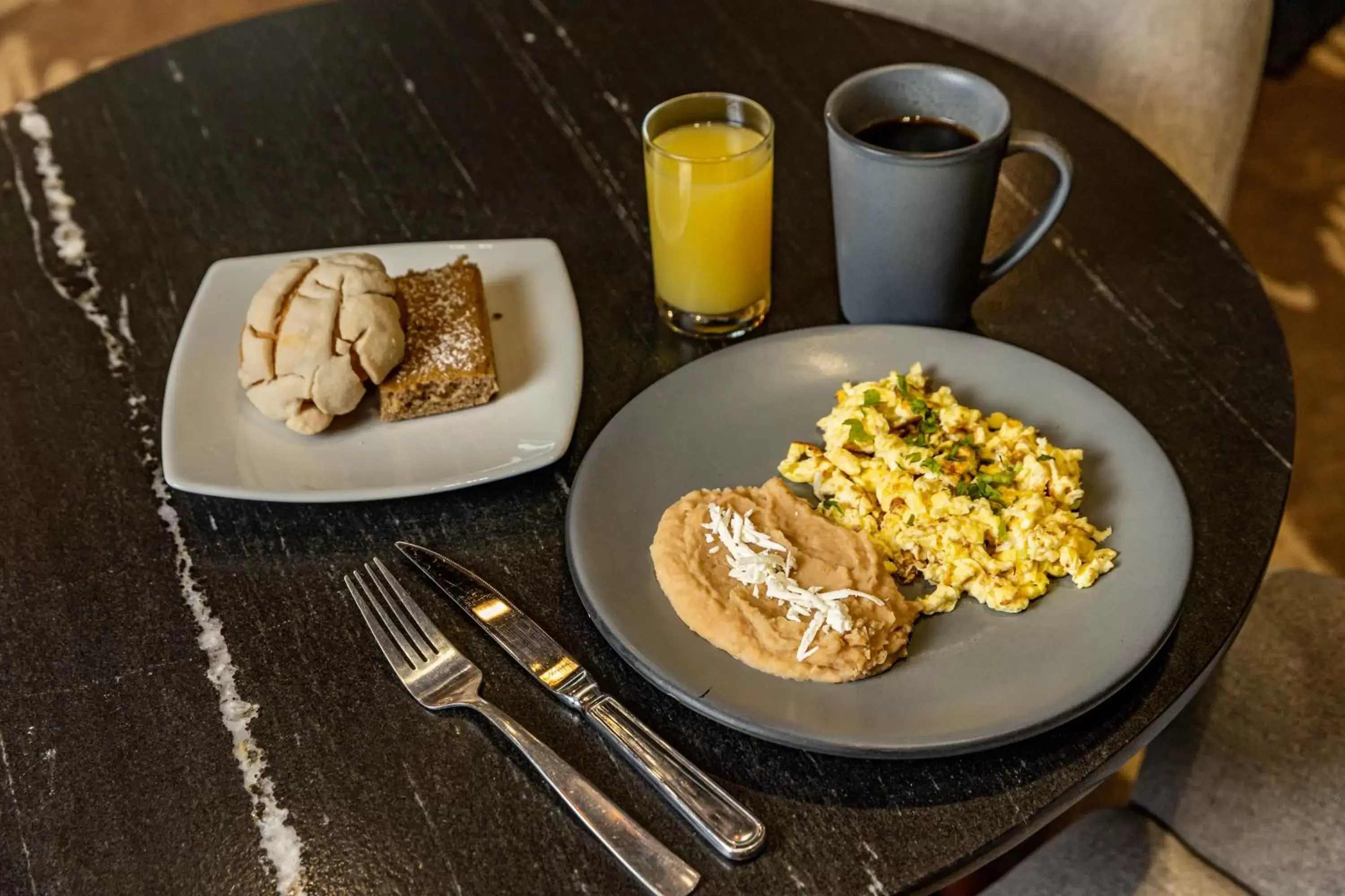 Breakfast in Ibis Torreon