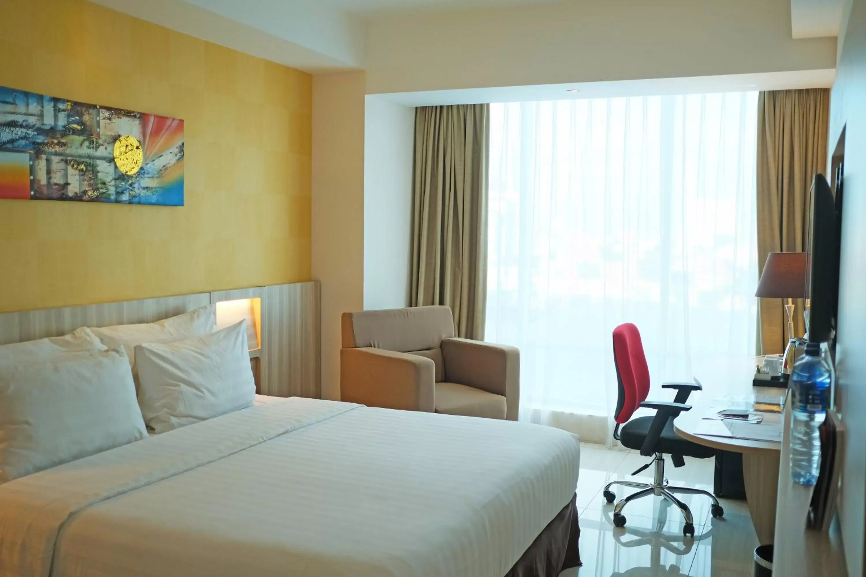 Guests, Bed in Swiss-Belhotel Makassar