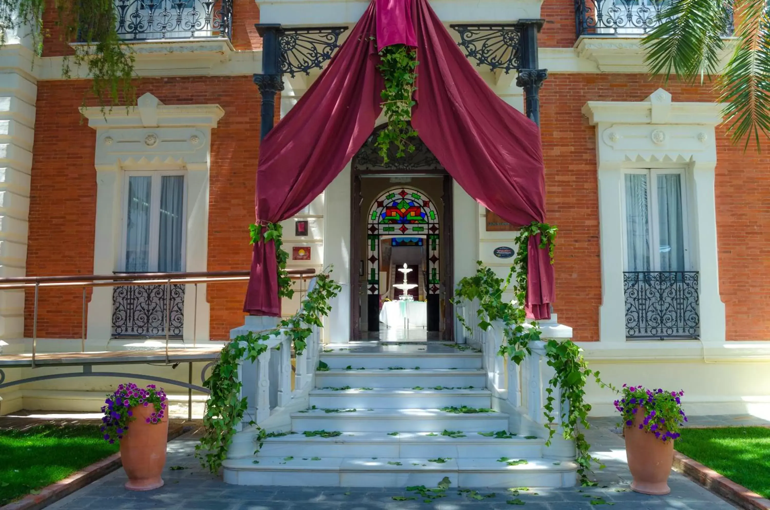 Facade/entrance in Hospedería Mirador de Llerena