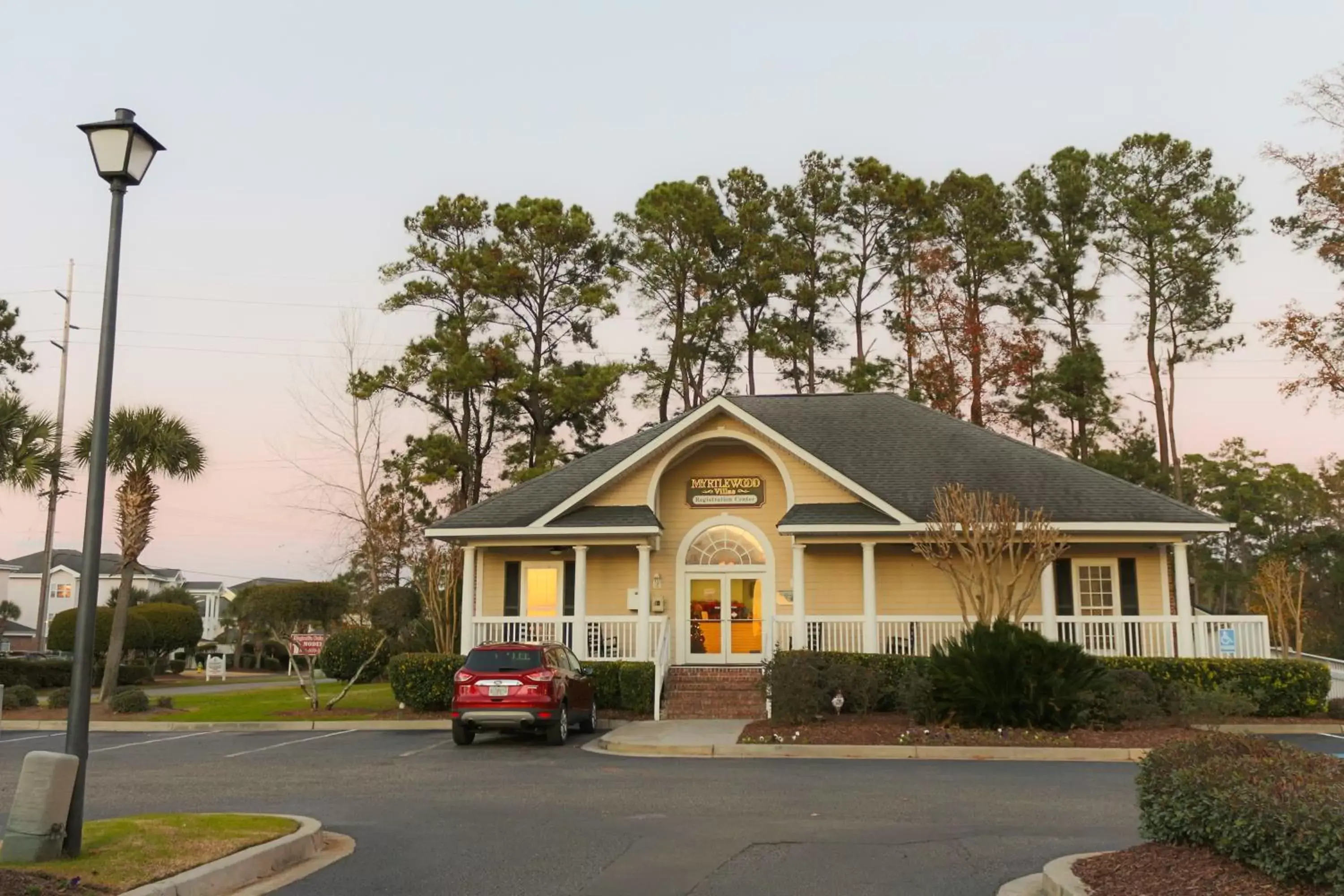 Facade/entrance, Property Building in Myrtlewood Condos